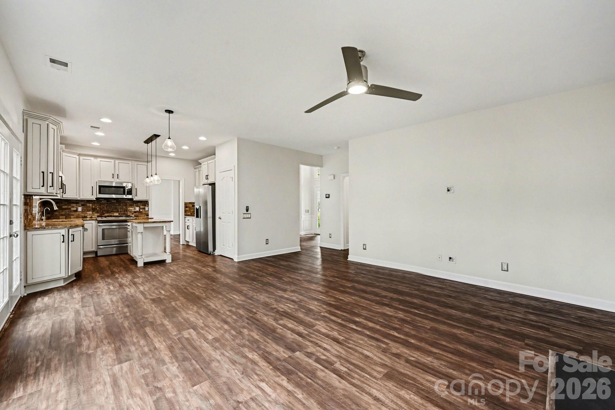 5805 Swanston Drive — Charlotte
