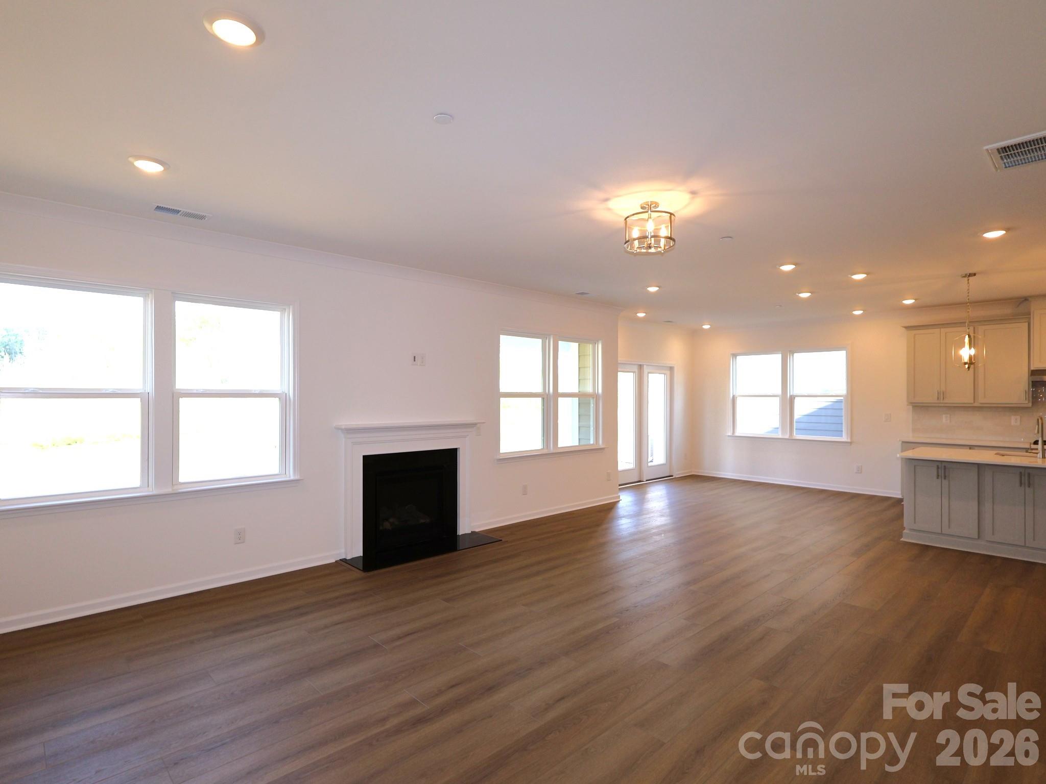 586 Nutgrove Drive NW — Concord