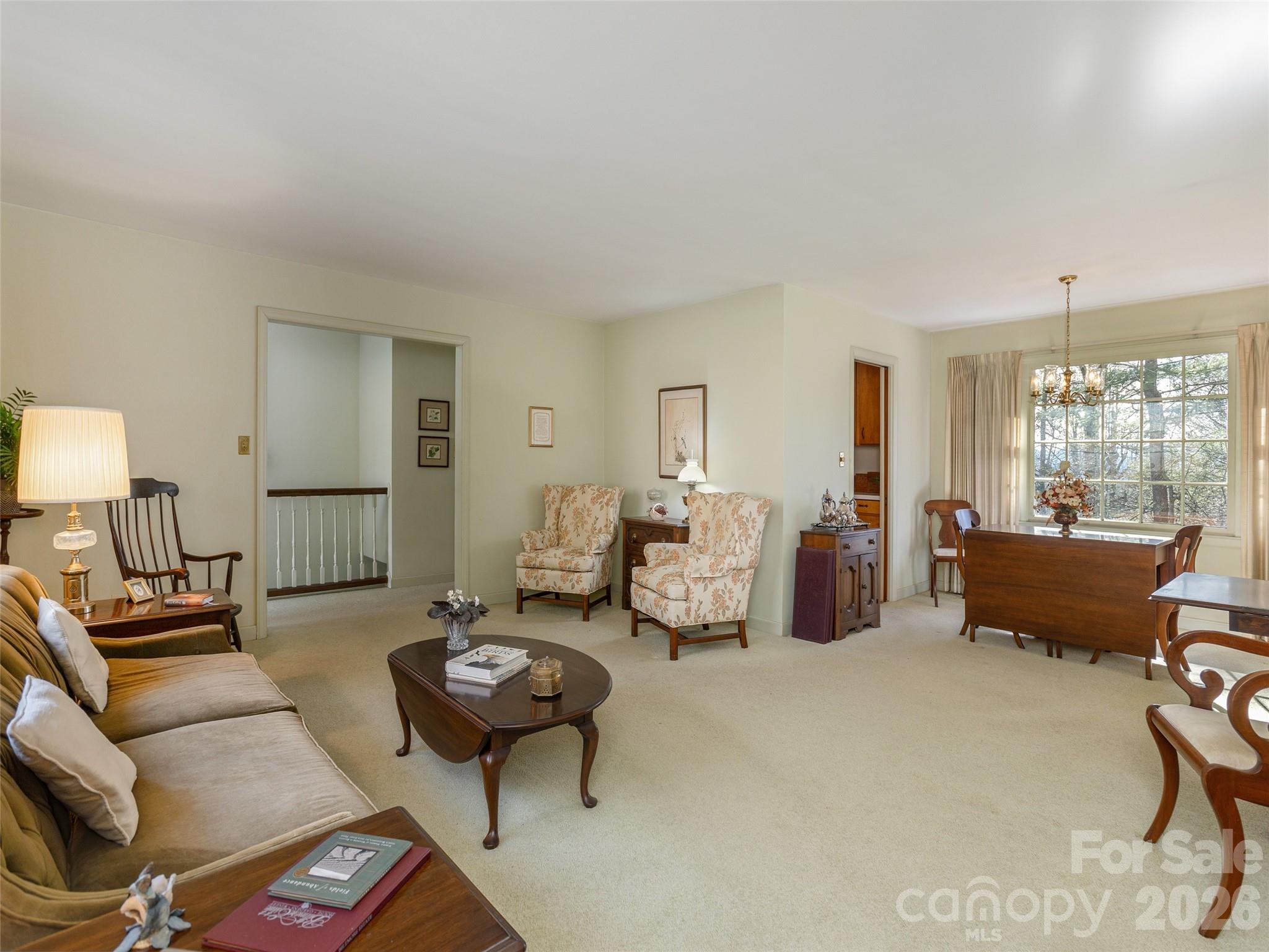 28 Westridge Drive — Asheville