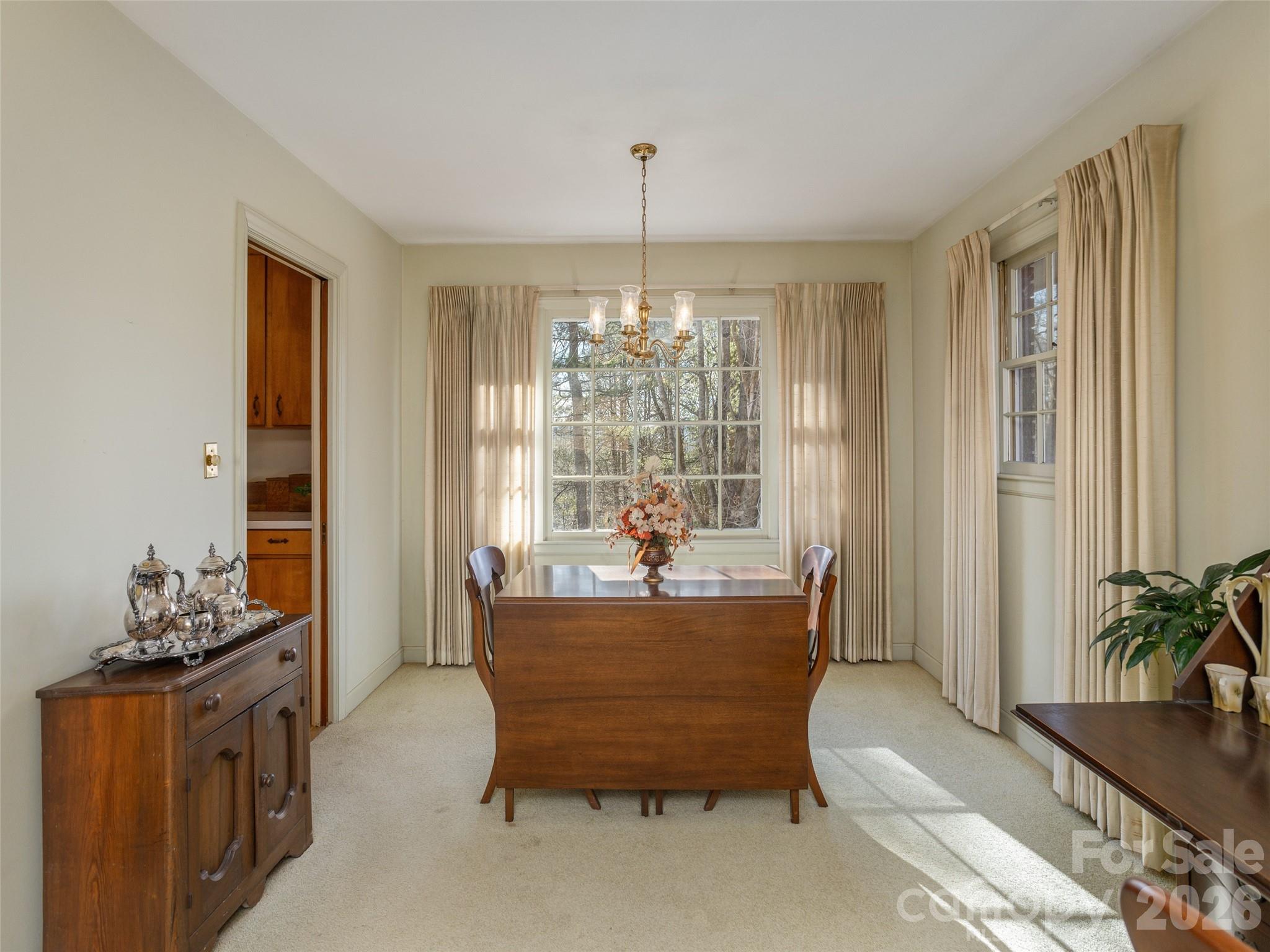 28 Westridge Drive — Asheville