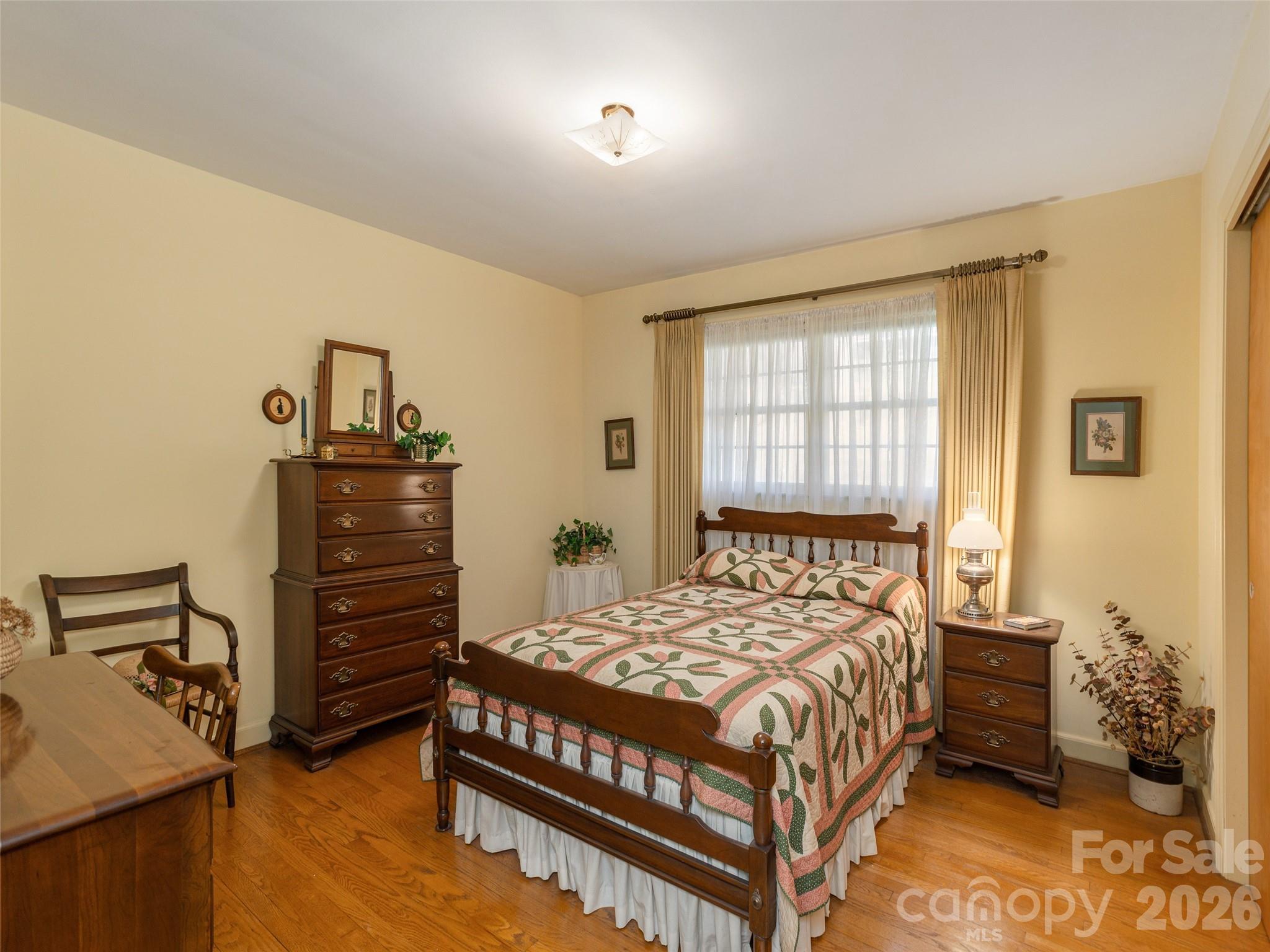28 Westridge Drive — Asheville