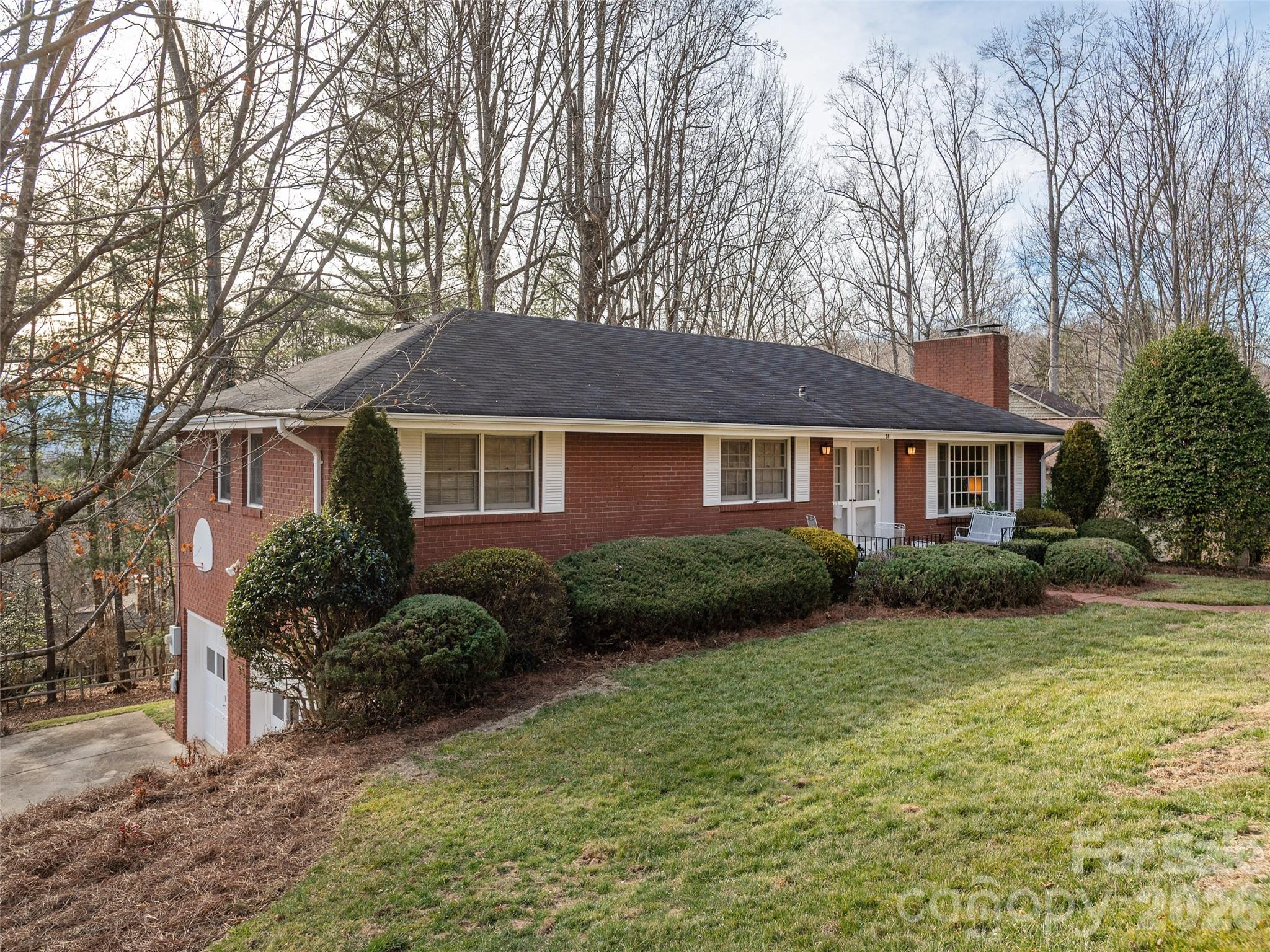 28 Westridge Drive — Asheville