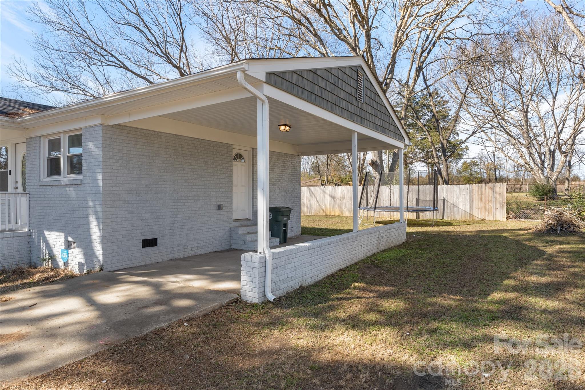128 Jeter Street — Chester