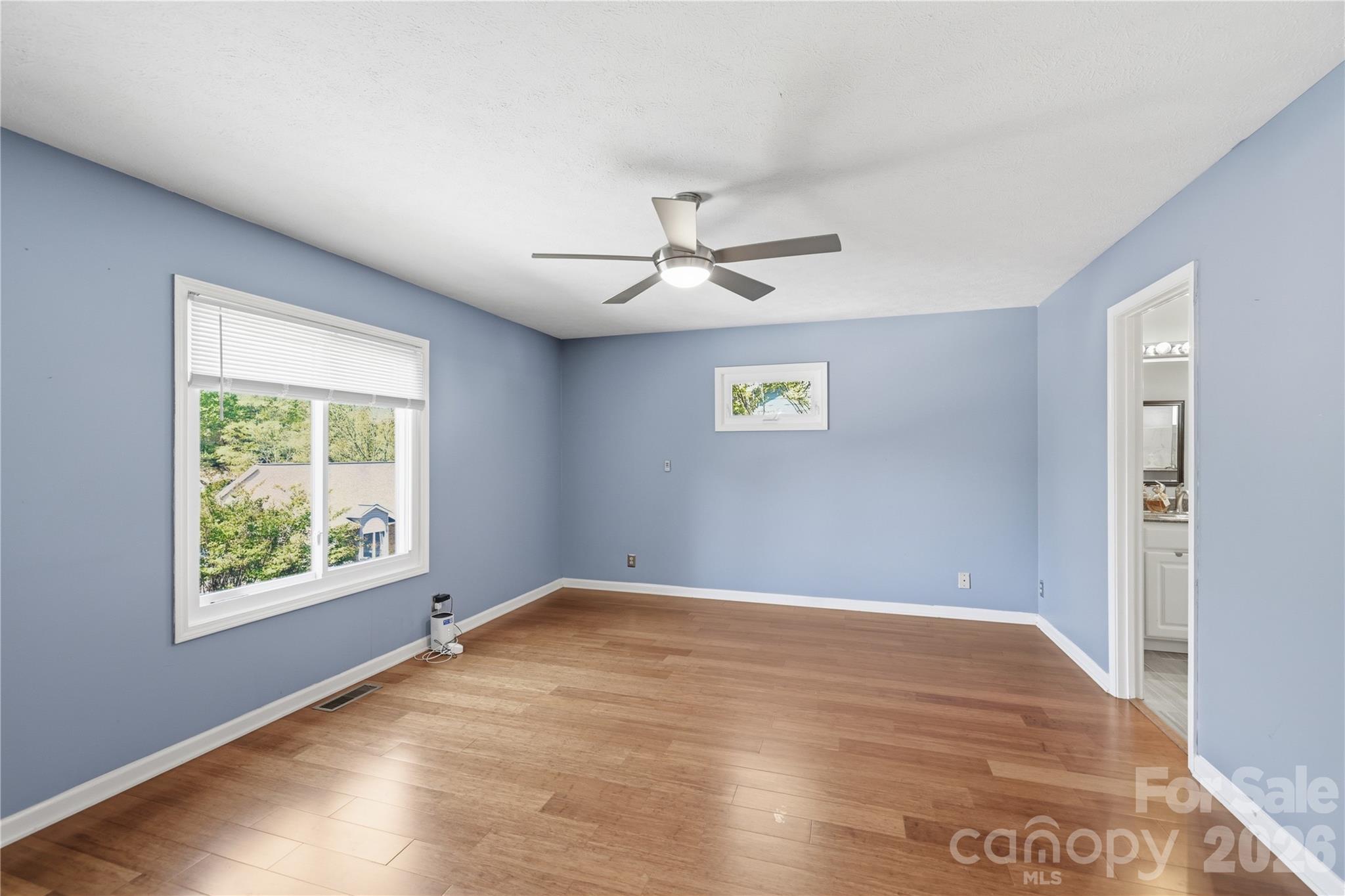 17 Driver Court — Hendersonville