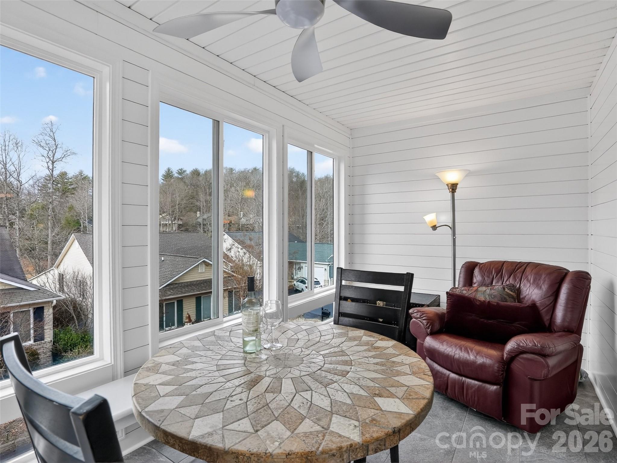 17 Driver Court — Hendersonville