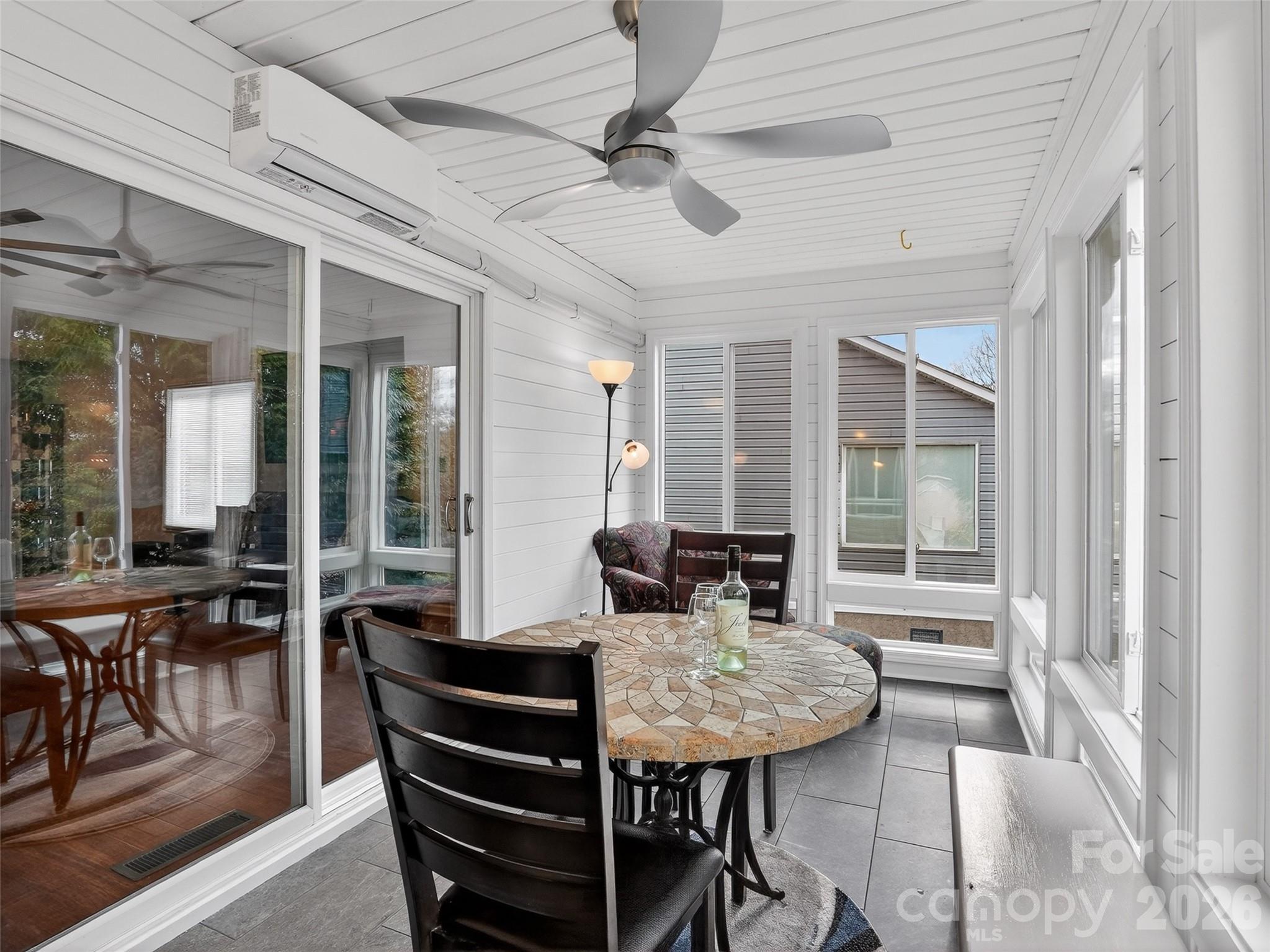 17 Driver Court — Hendersonville