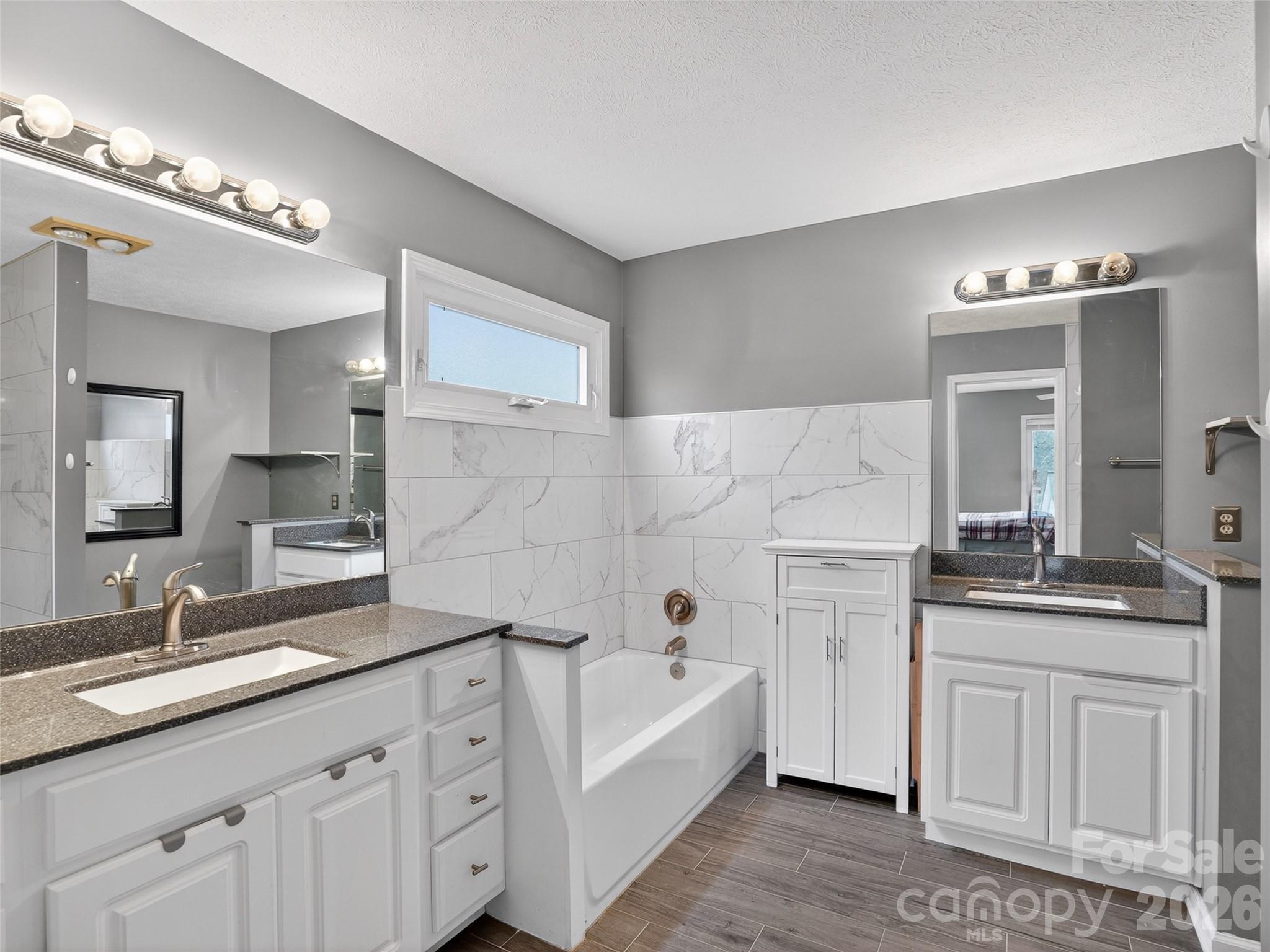 17 Driver Court — Hendersonville