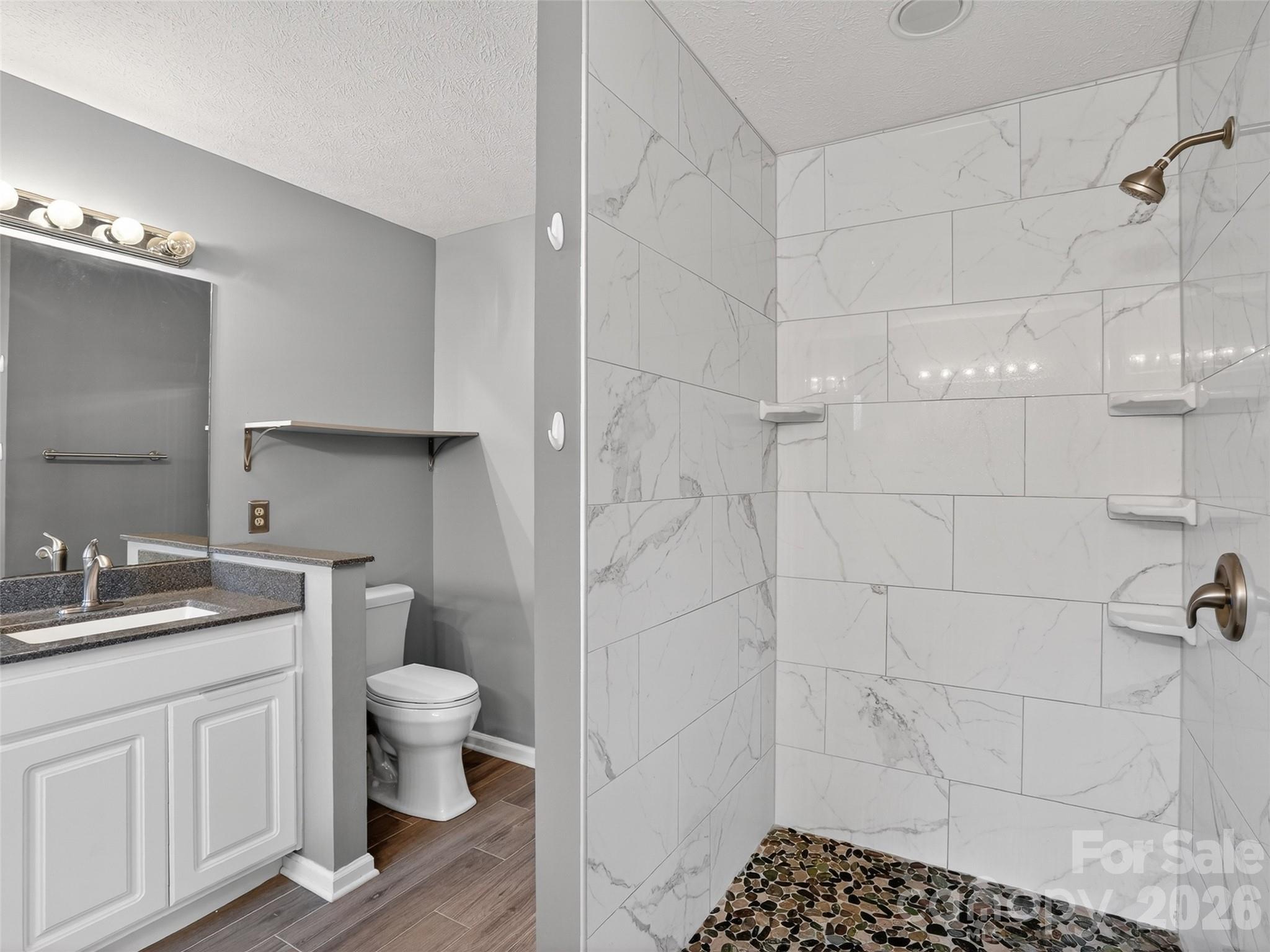 17 Driver Court — Hendersonville