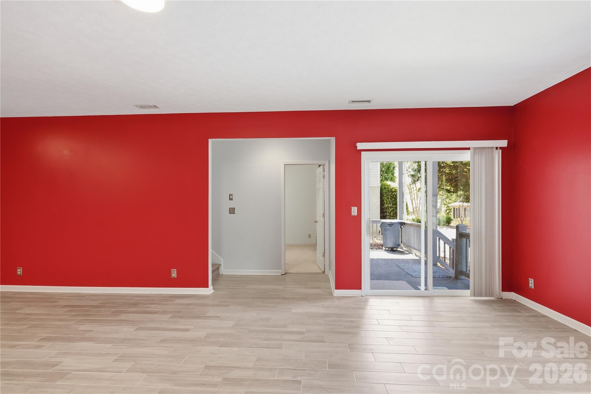 17 Driver Court — Hendersonville