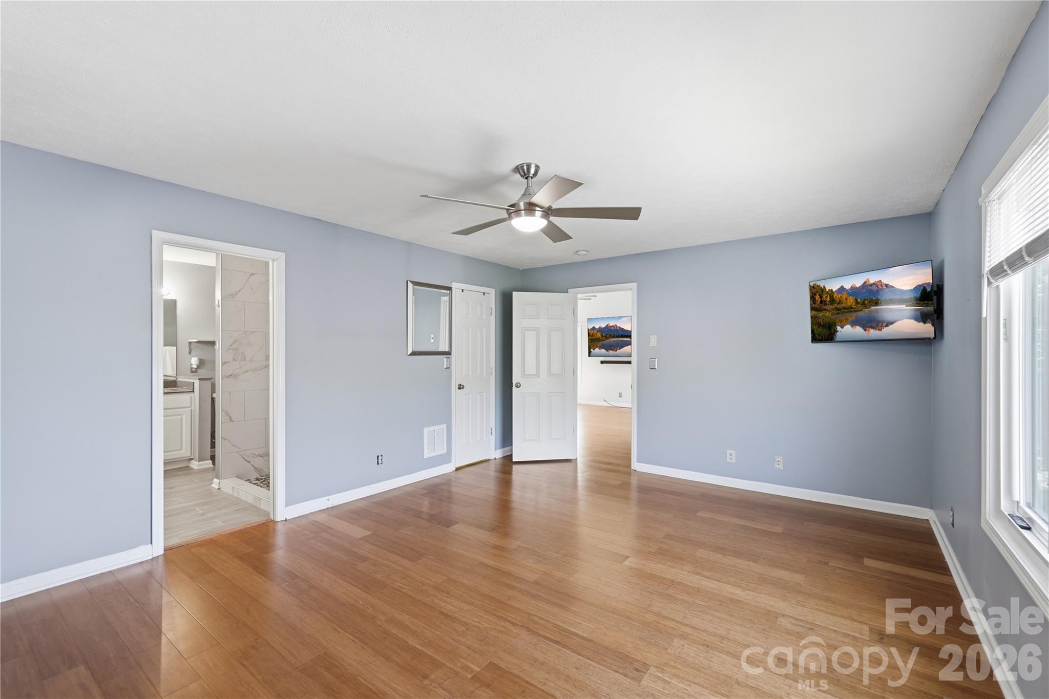 17 Driver Court — Hendersonville