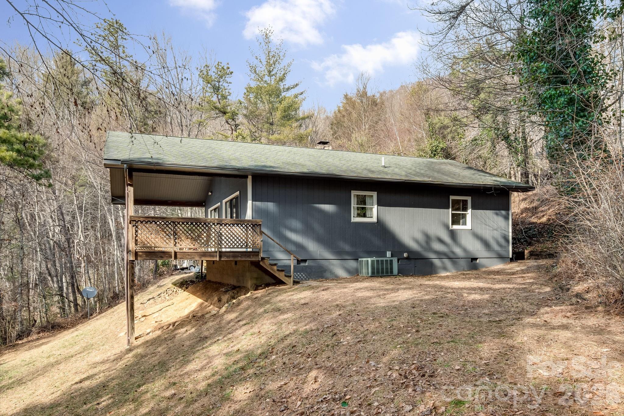 1330 Maple Springs Drive — Waynesville