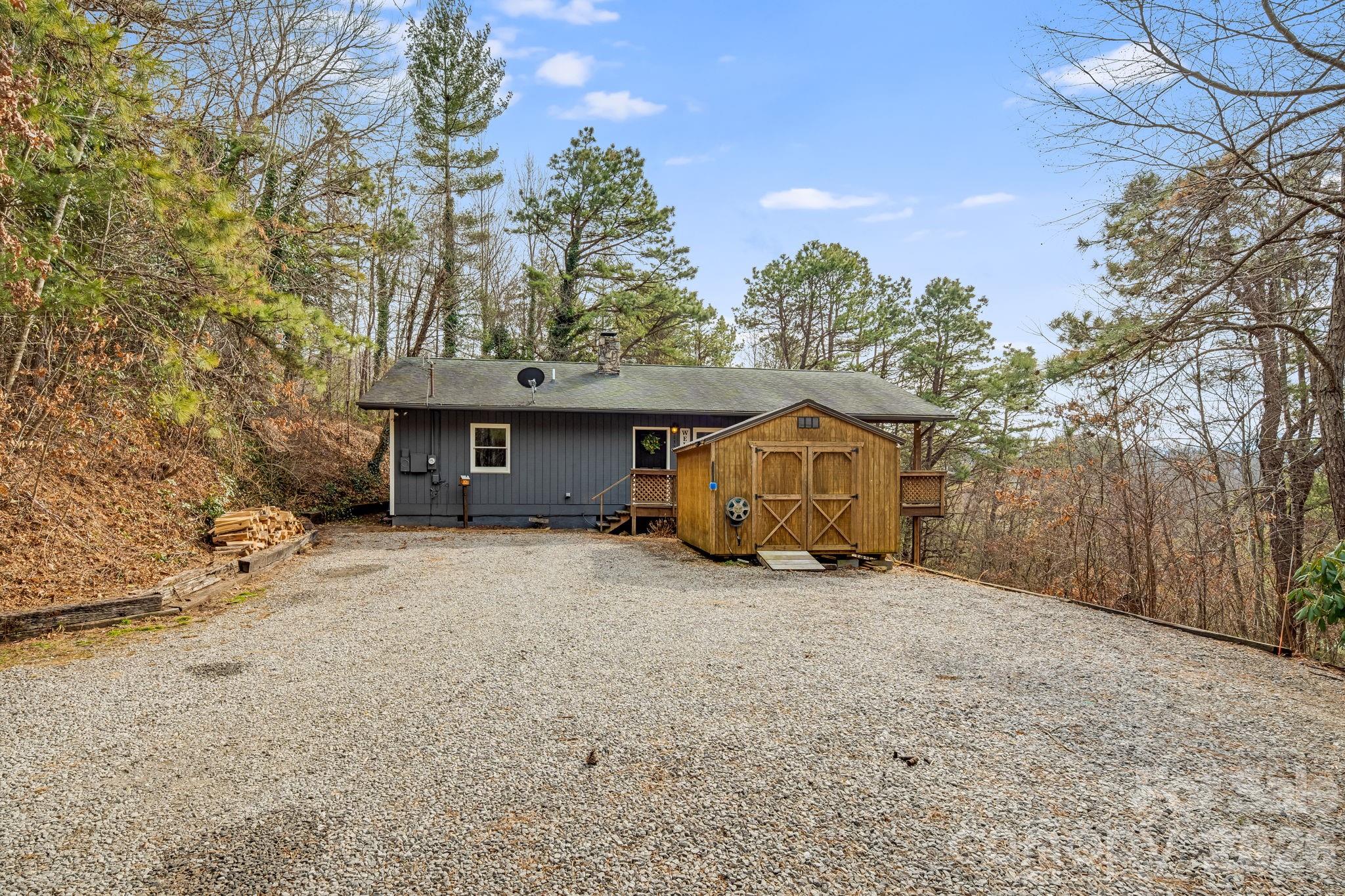 1330 Maple Springs Drive — Waynesville