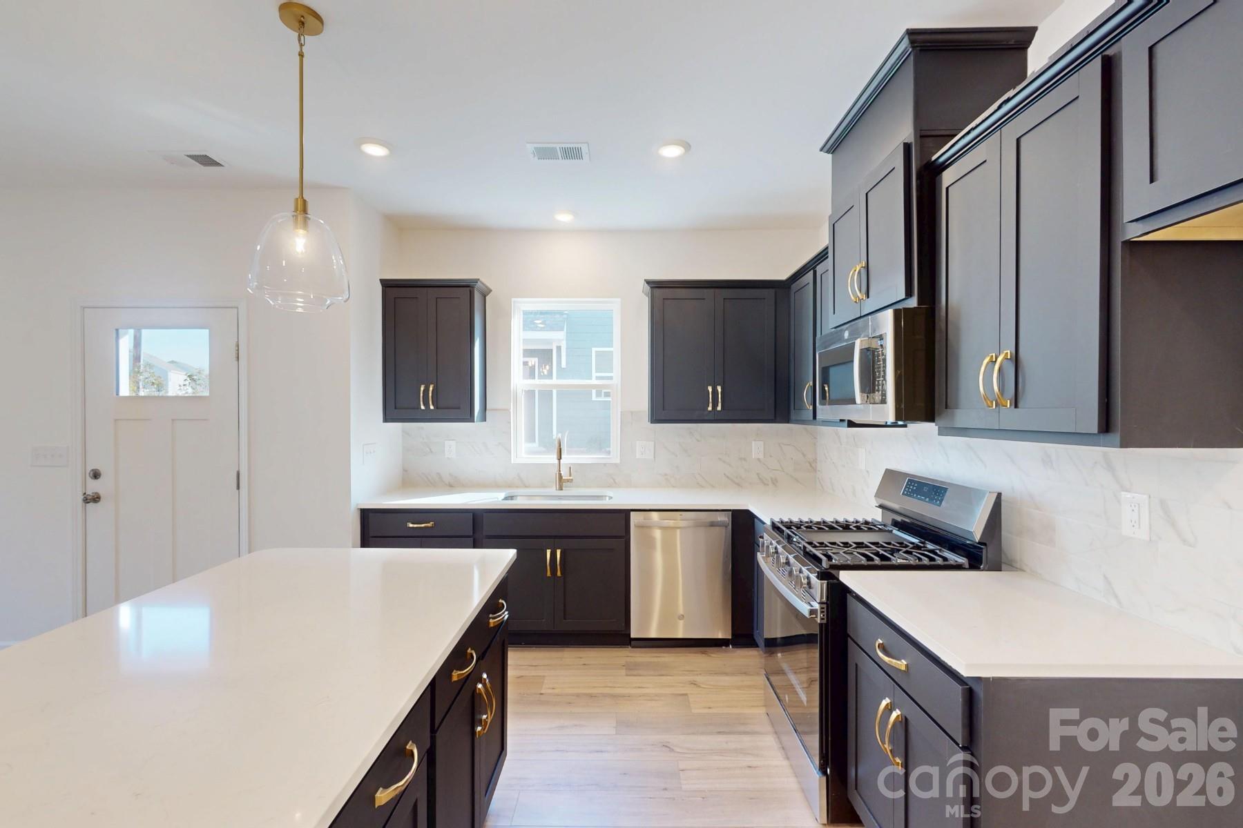 1126 Overbrook Place — Wingate