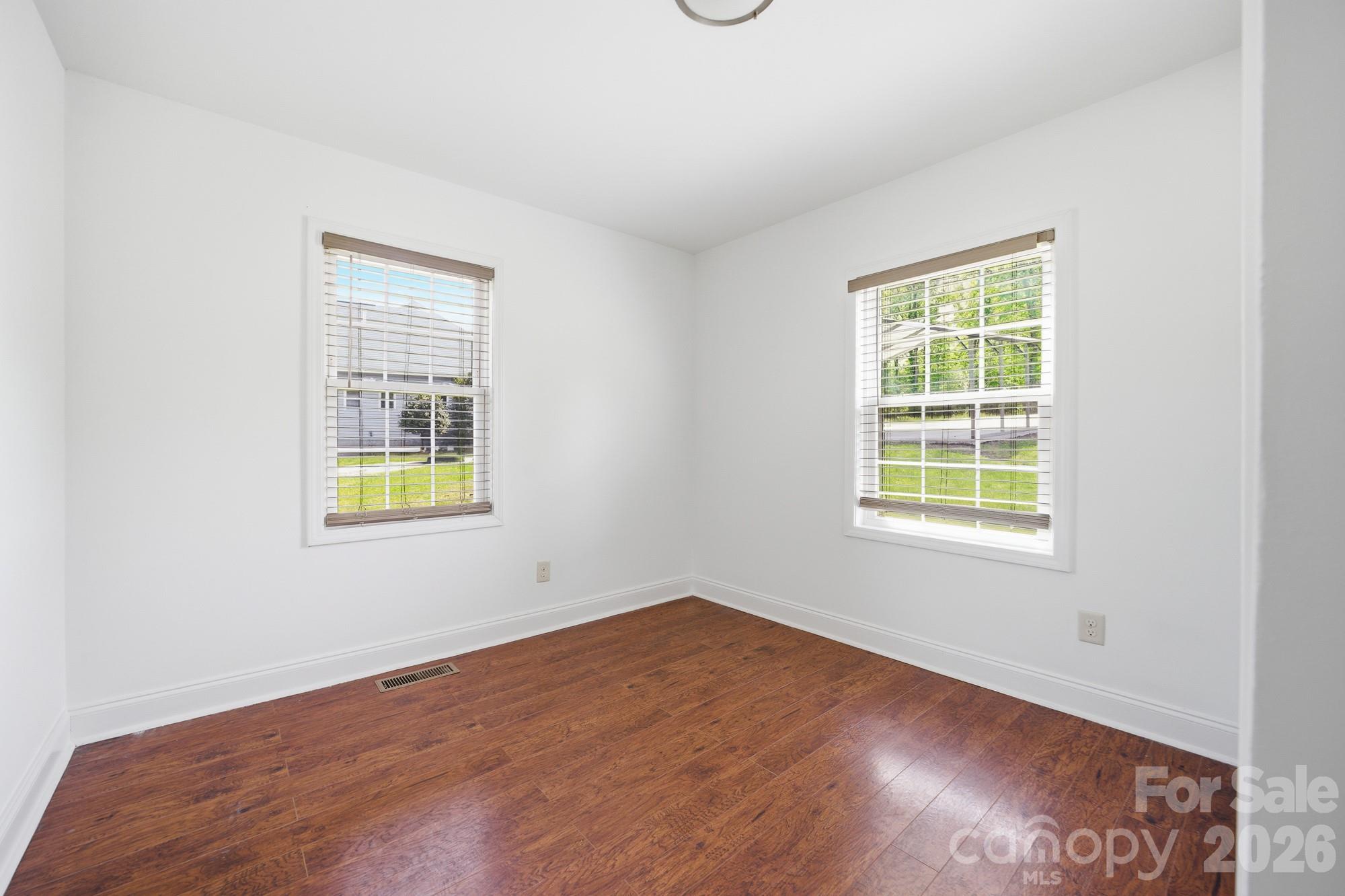 219 Breezewood Drive — Charlotte