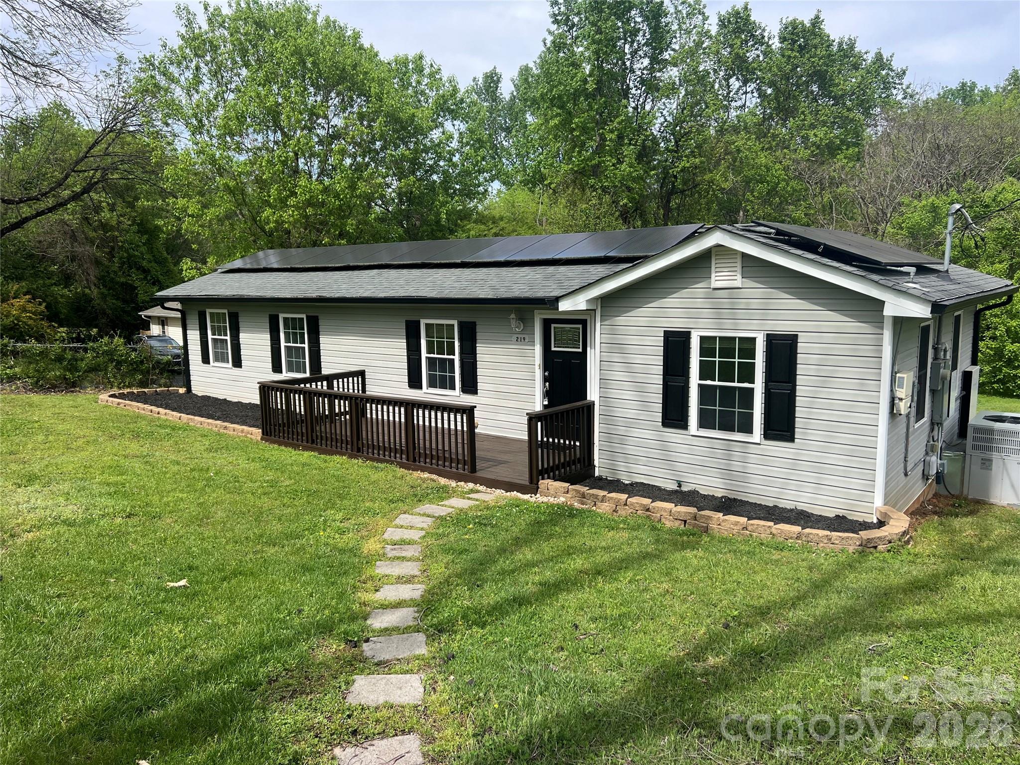 219 Breezewood Drive — Charlotte