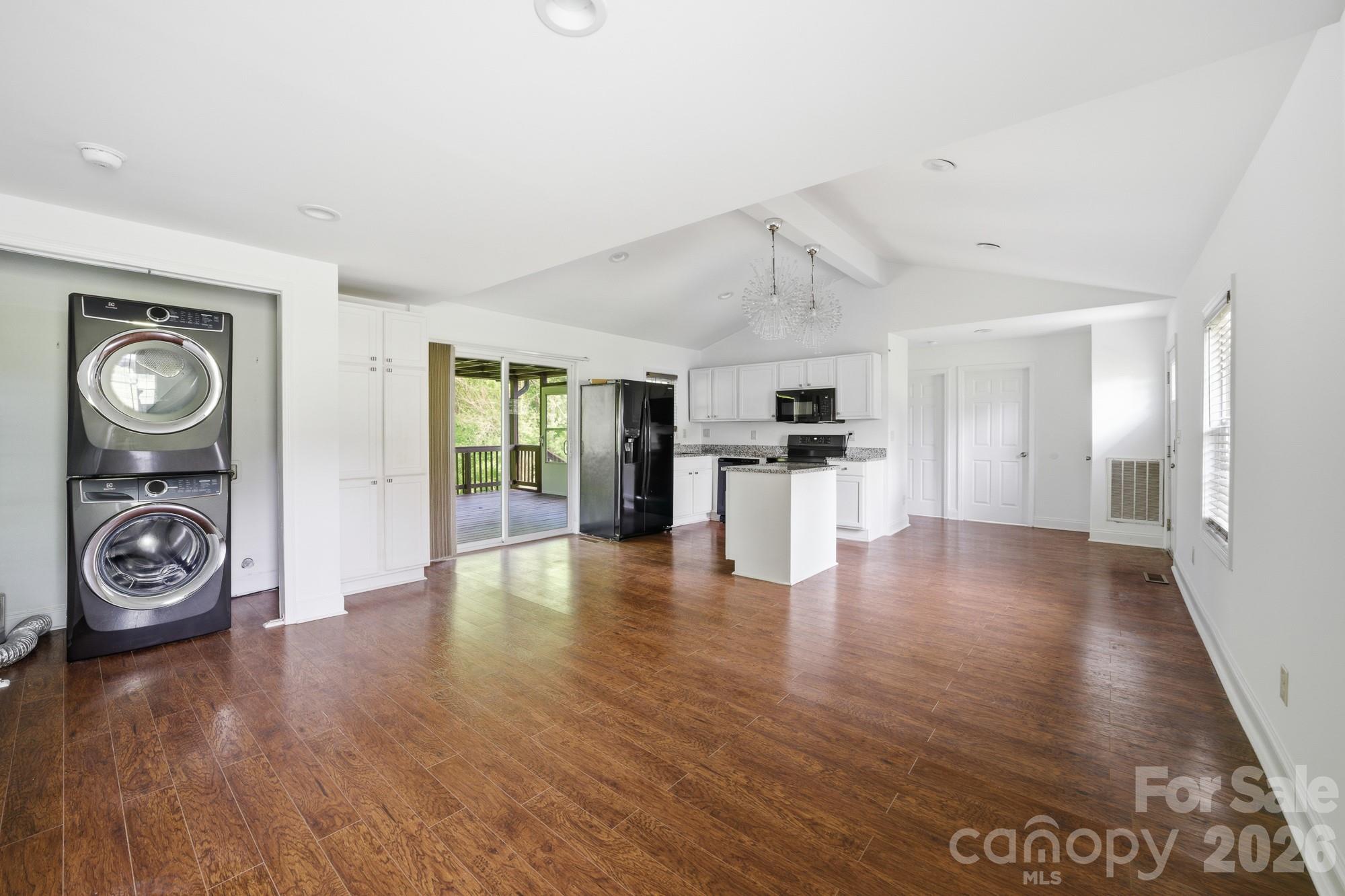 219 Breezewood Drive — Charlotte