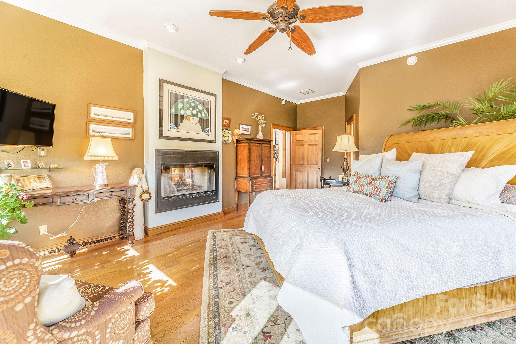 22 Mountain Spring Lane — Canton