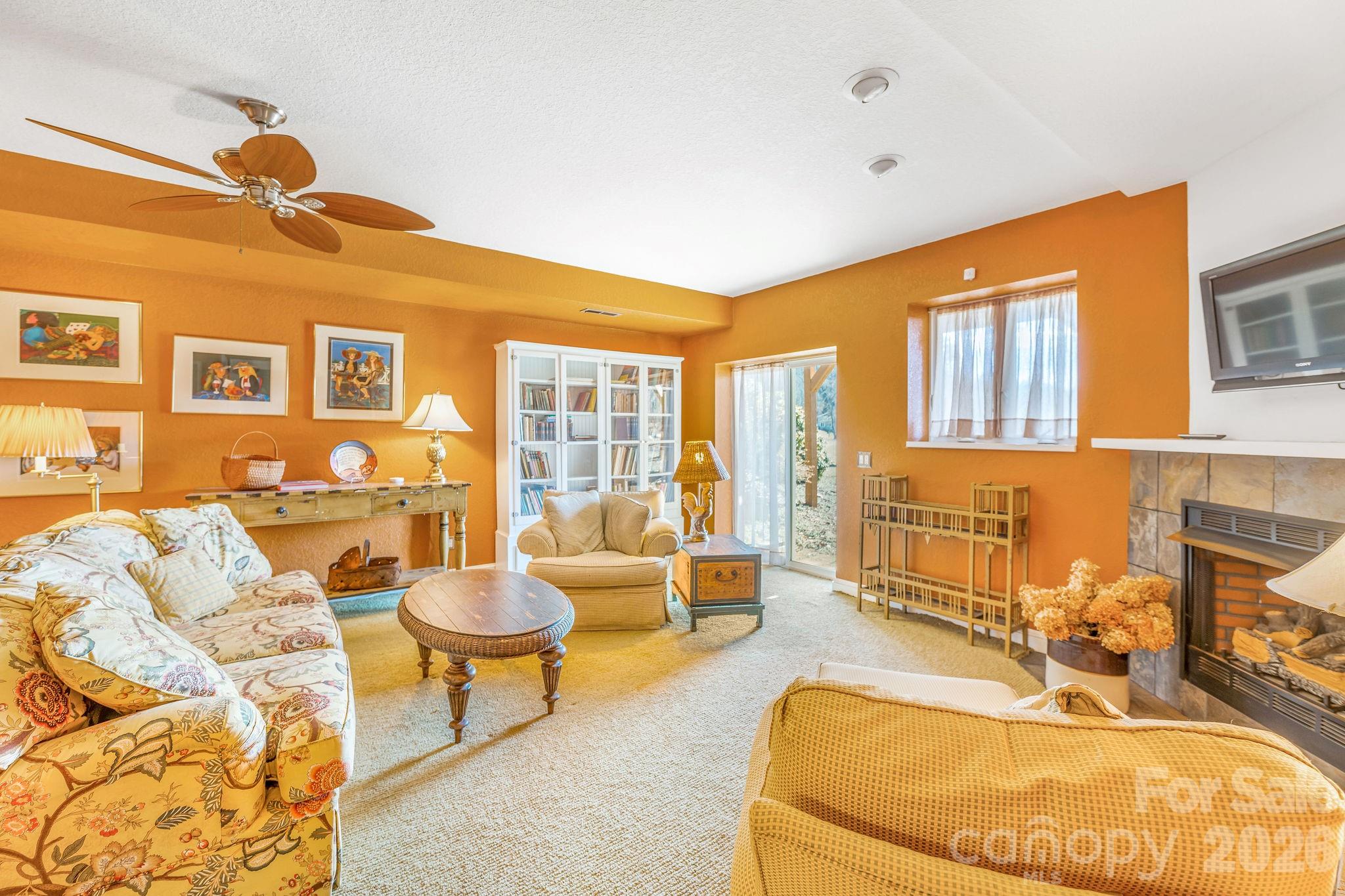 22 Mountain Spring Lane — Canton