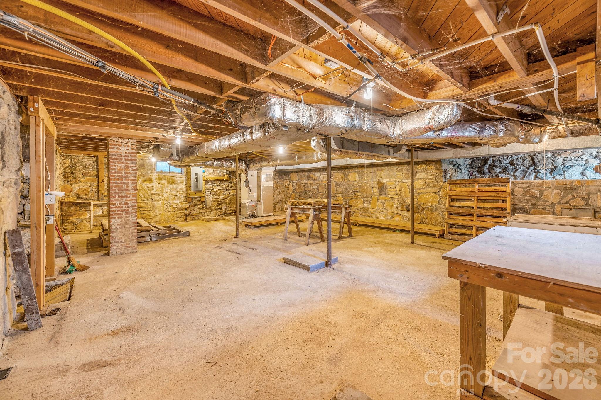 22 Mountain Spring Lane — Canton