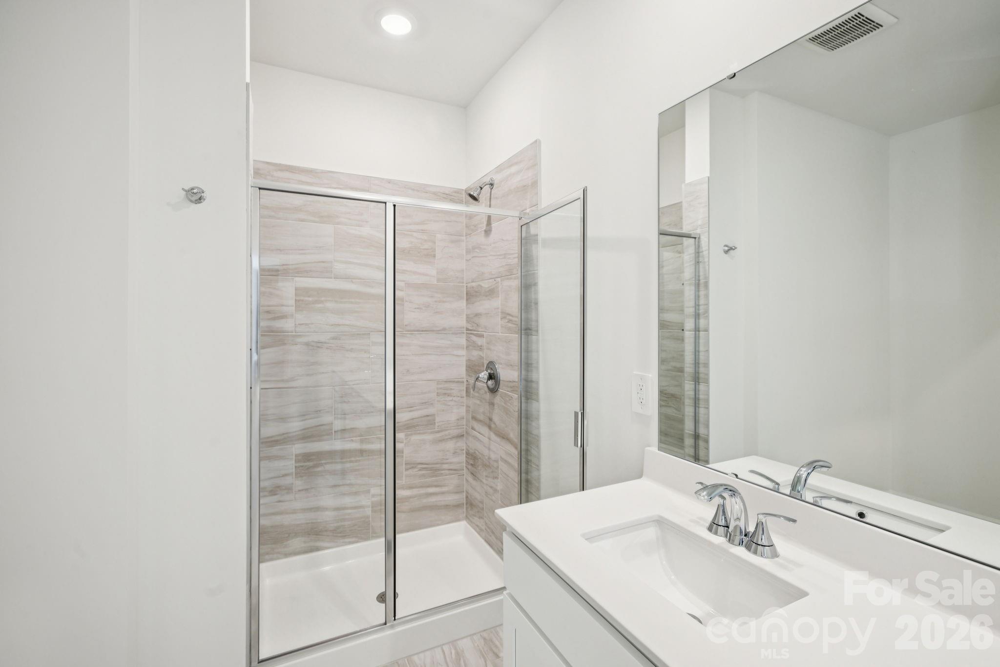 1419 Blue Jay Street — Newton
