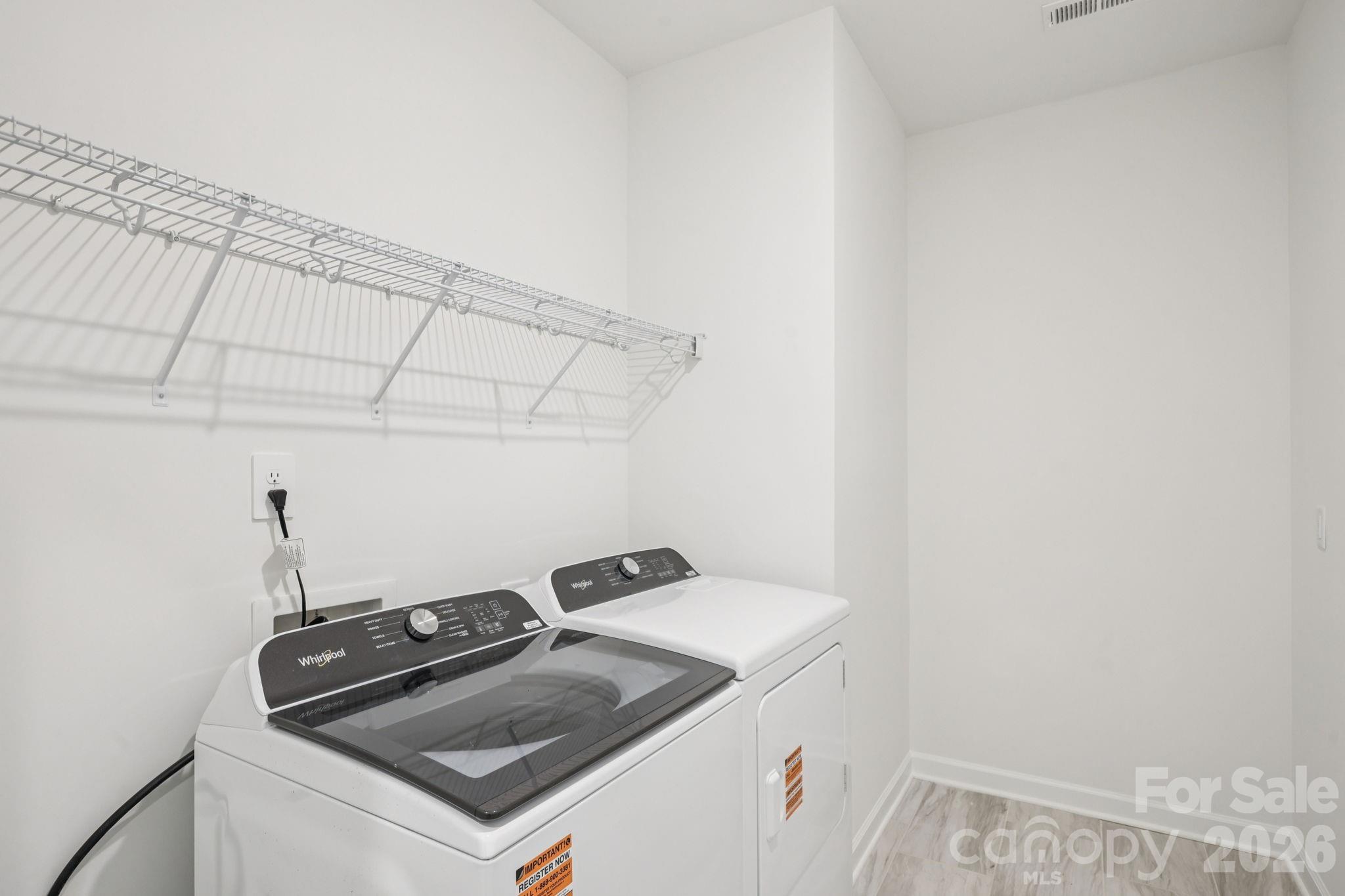 1419 Blue Jay Street — Newton