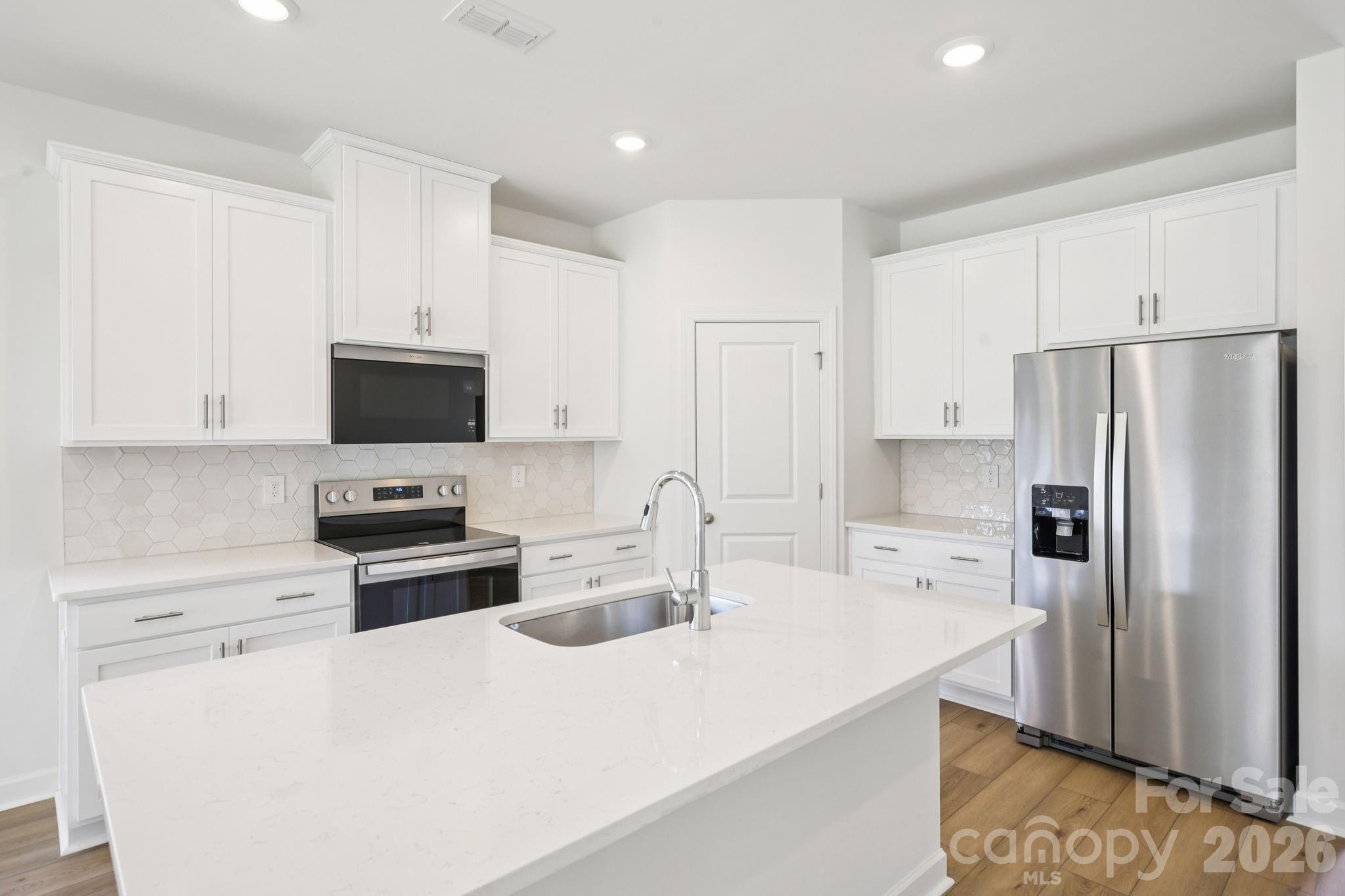 1419 Blue Jay Street — Newton