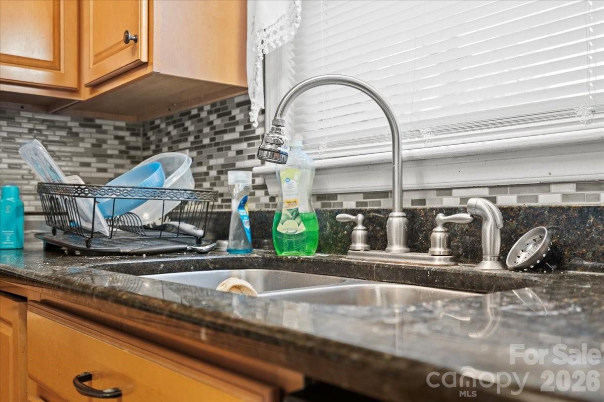 106 Elizabeth Drive — Cheraw