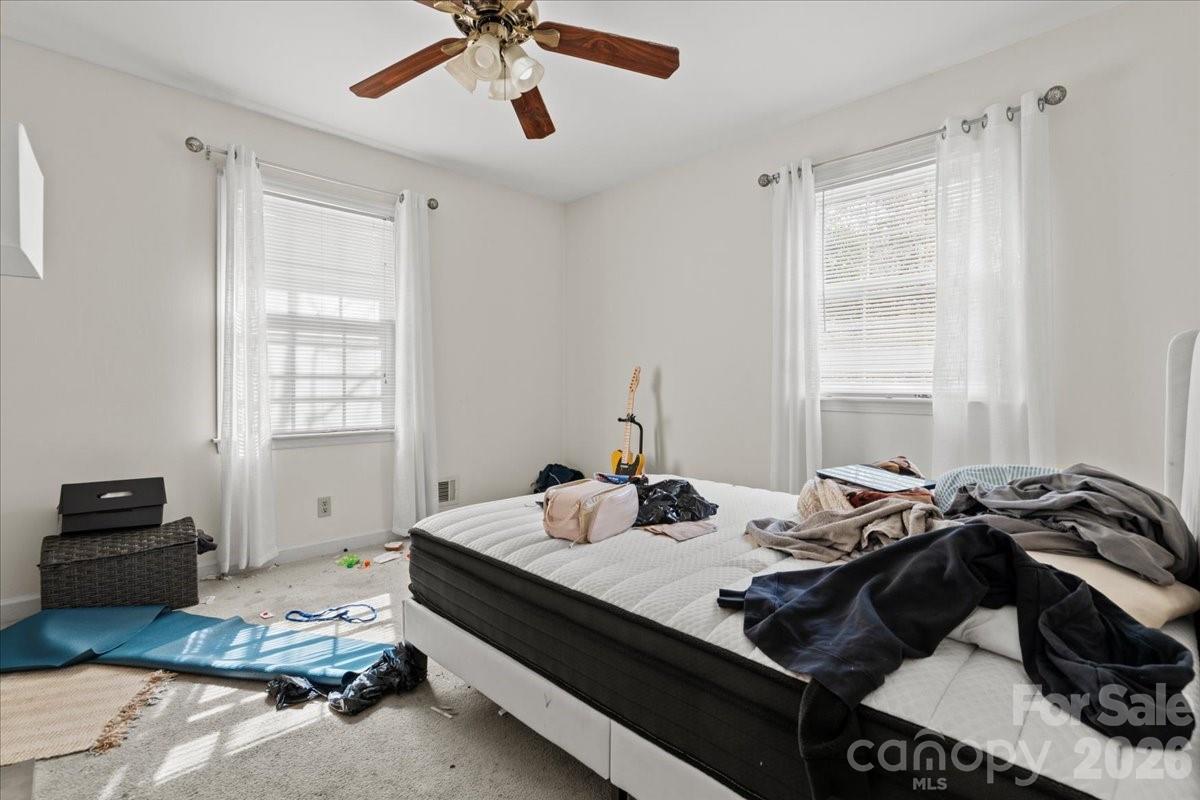 106 Elizabeth Drive — Cheraw