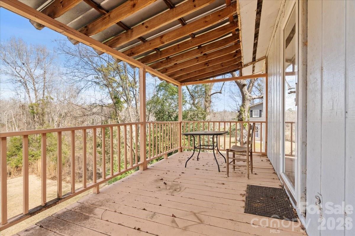 106 Elizabeth Drive — Cheraw