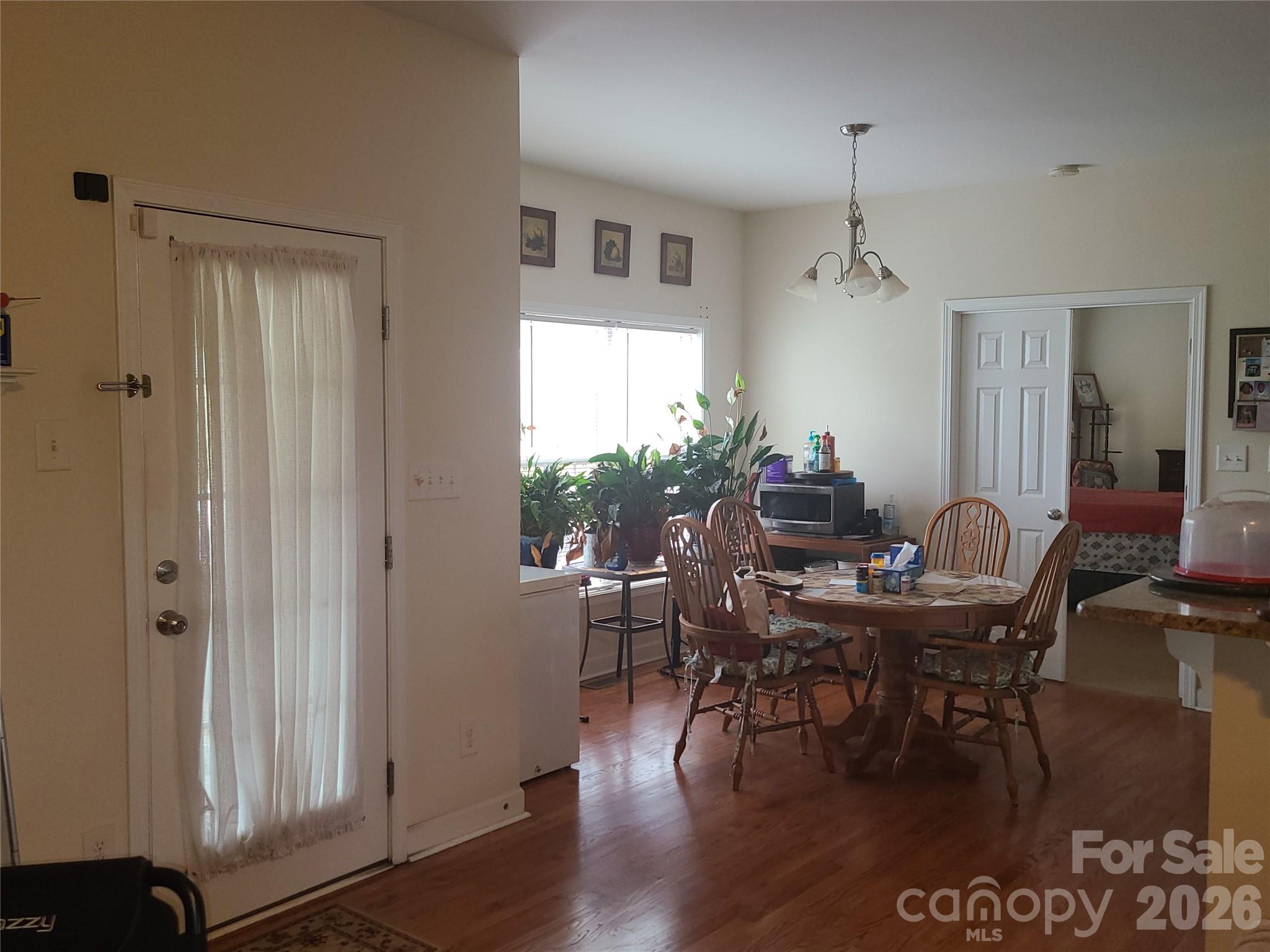 1638 Bess Town Road — Bessemer City