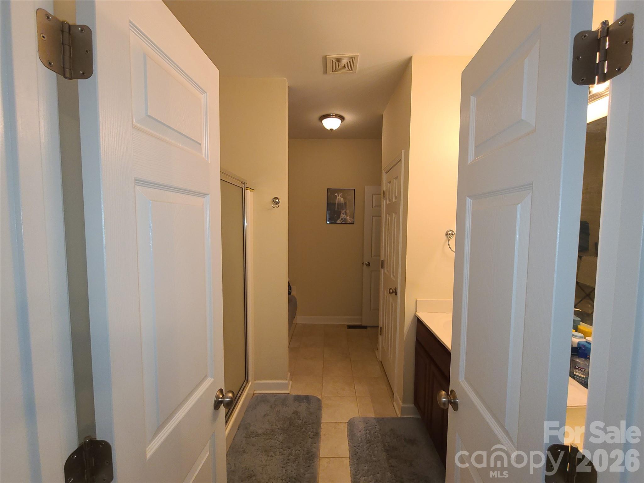 1638 Bess Town Road — Bessemer City