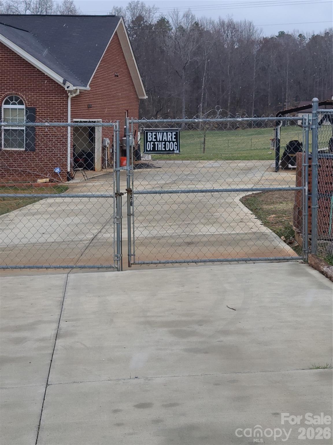 1638 Bess Town Road — Bessemer City