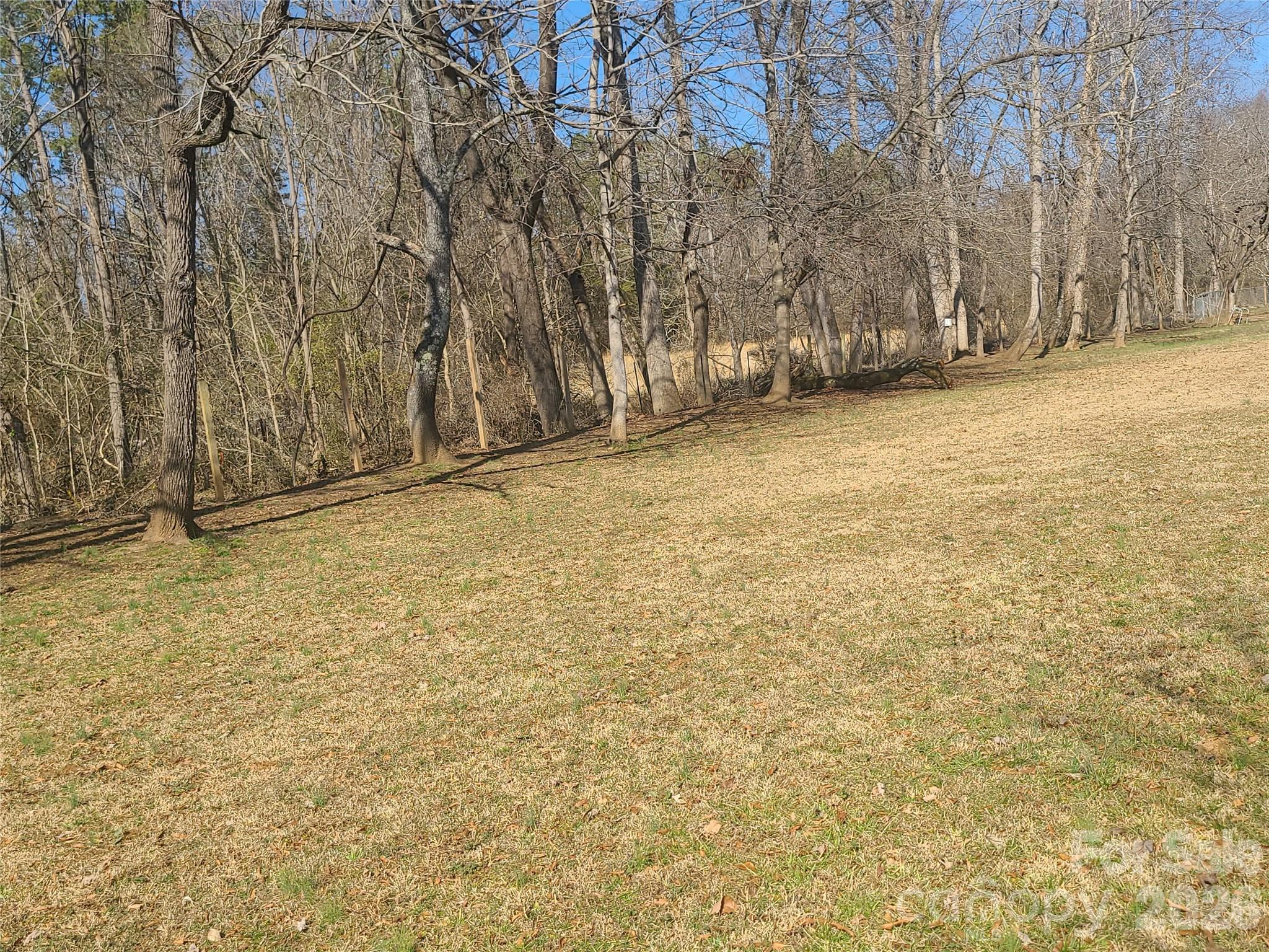 1638 Bess Town Road — Bessemer City