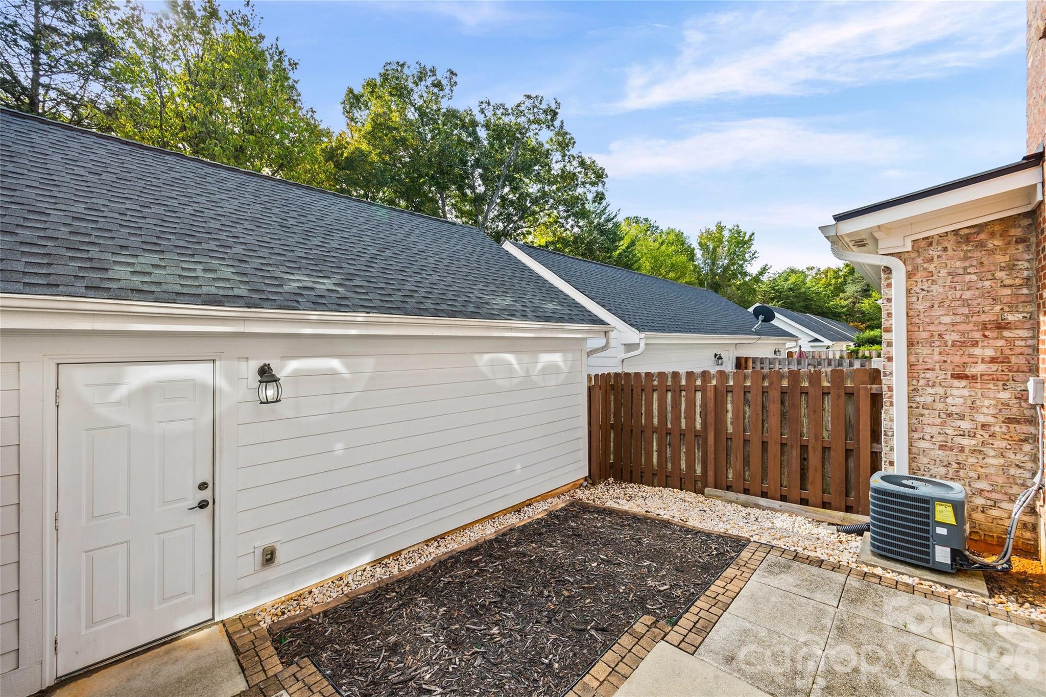 8408 Indigo Row — Charlotte