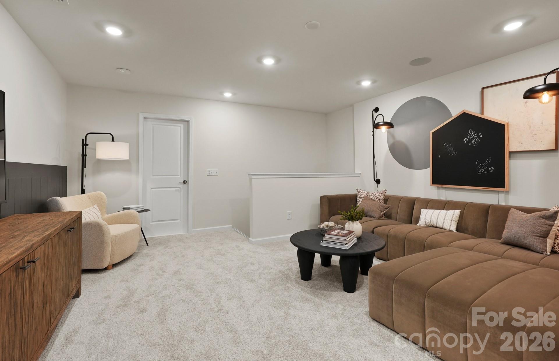 1613 Riverbend Avenue — Monroe