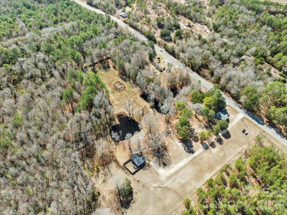 2443 Highway 52 Highway S — Cheraw