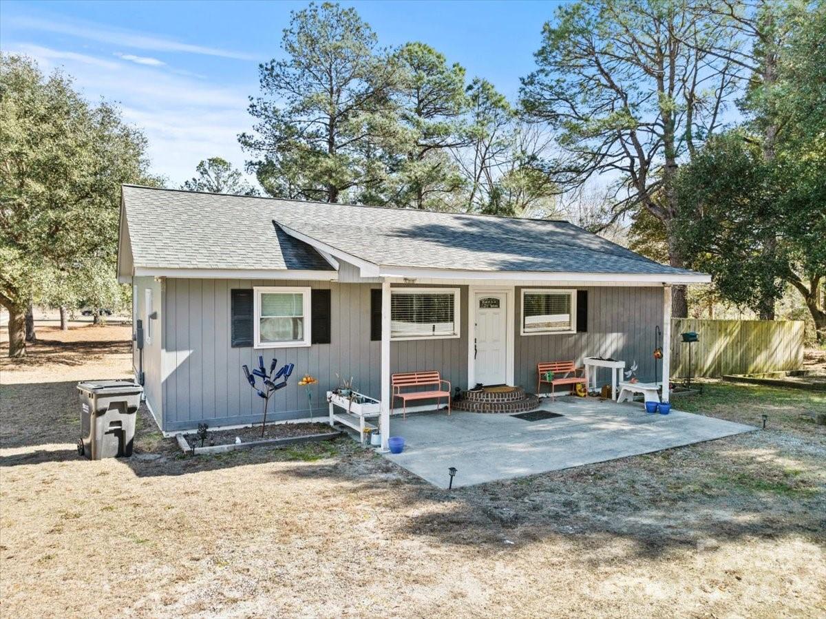 2443 Highway 52 Highway S — Cheraw