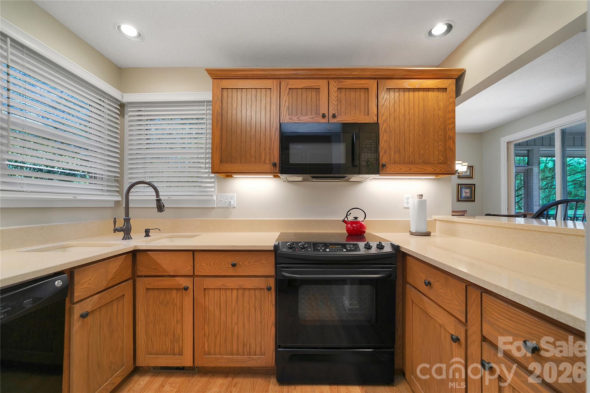 150 Racquet Club Villas Drive — Sapphire