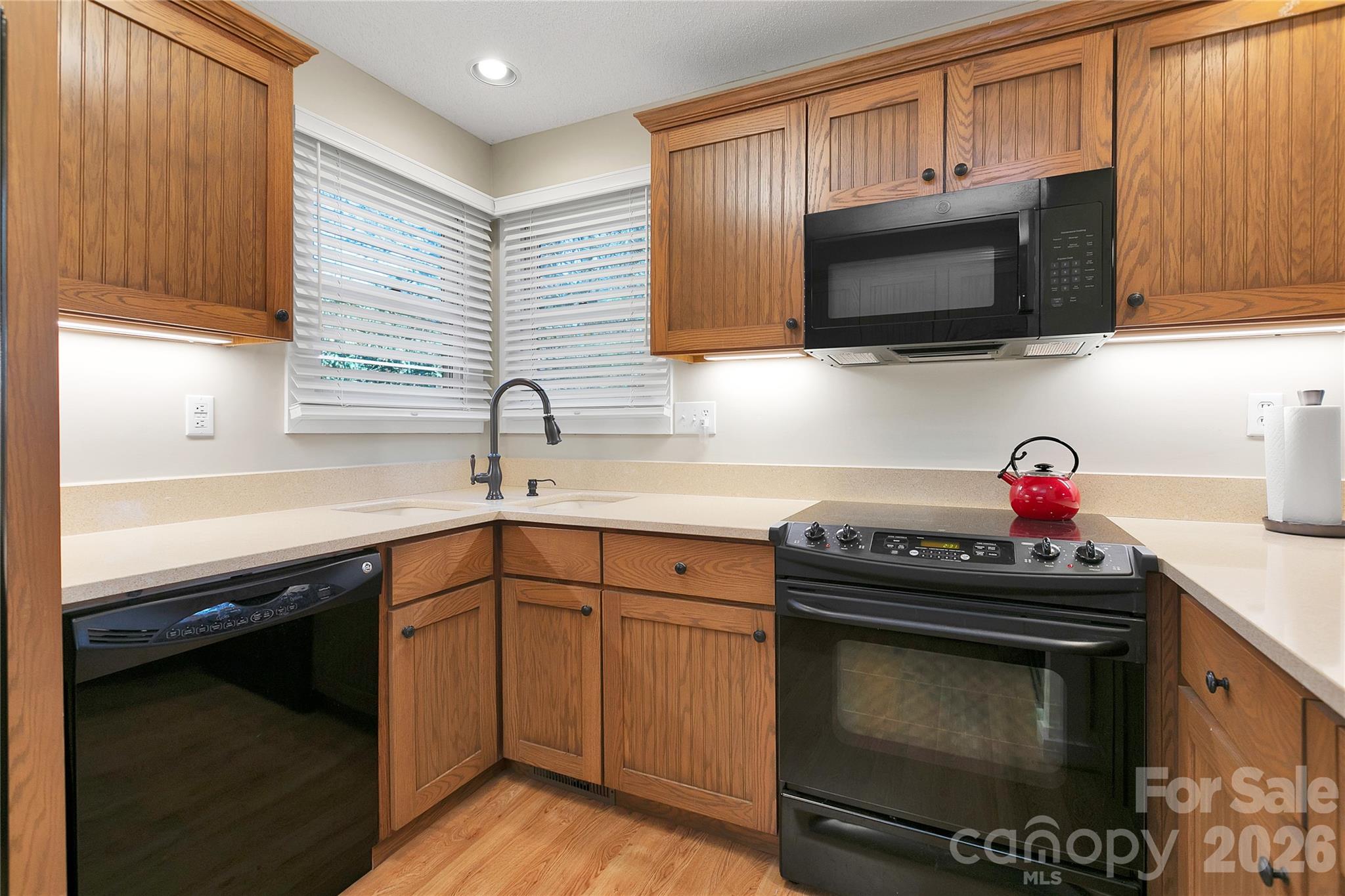 150 Racquet Club Villas Drive — Sapphire