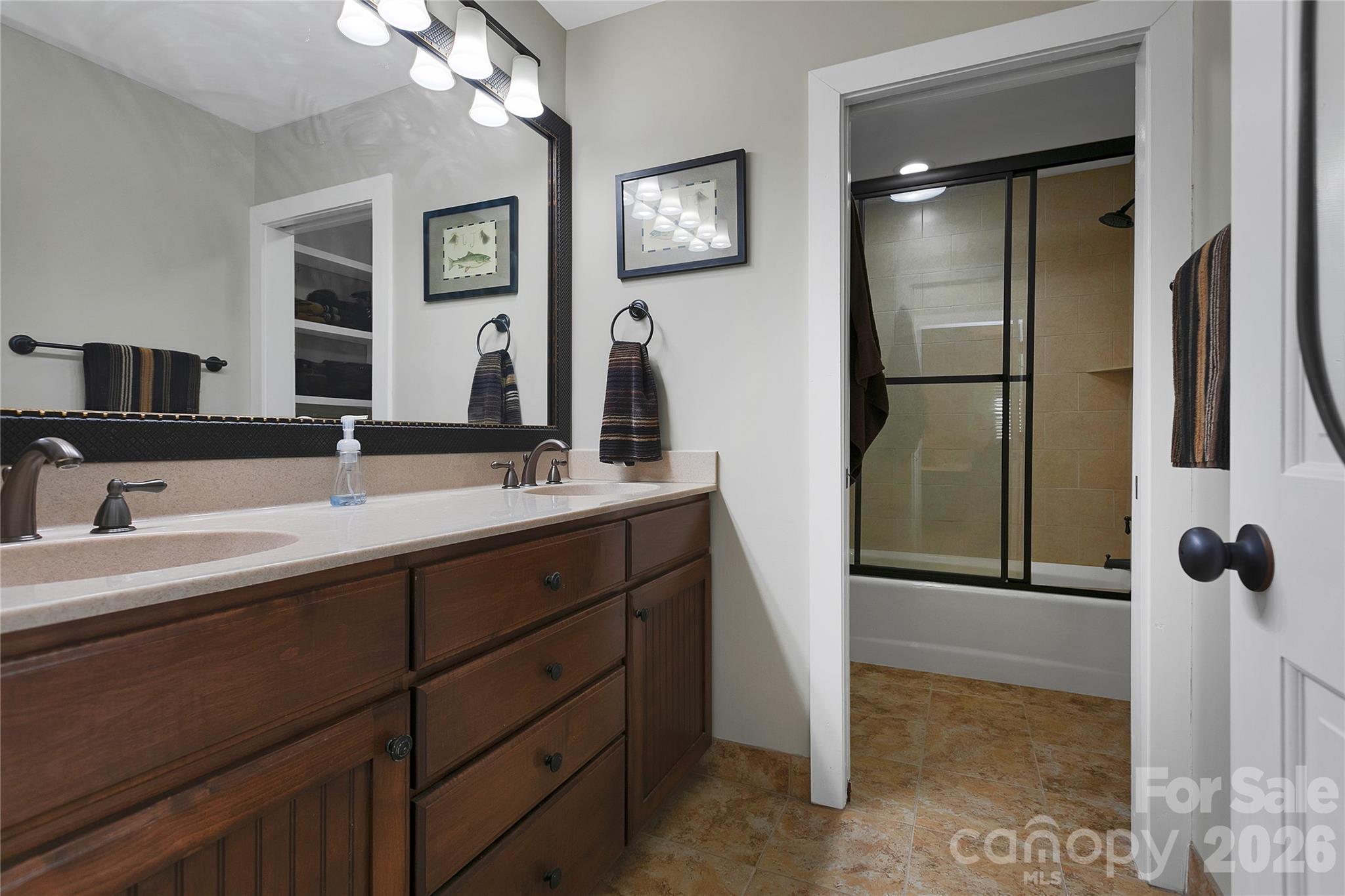 150 Racquet Club Villas Drive — Sapphire