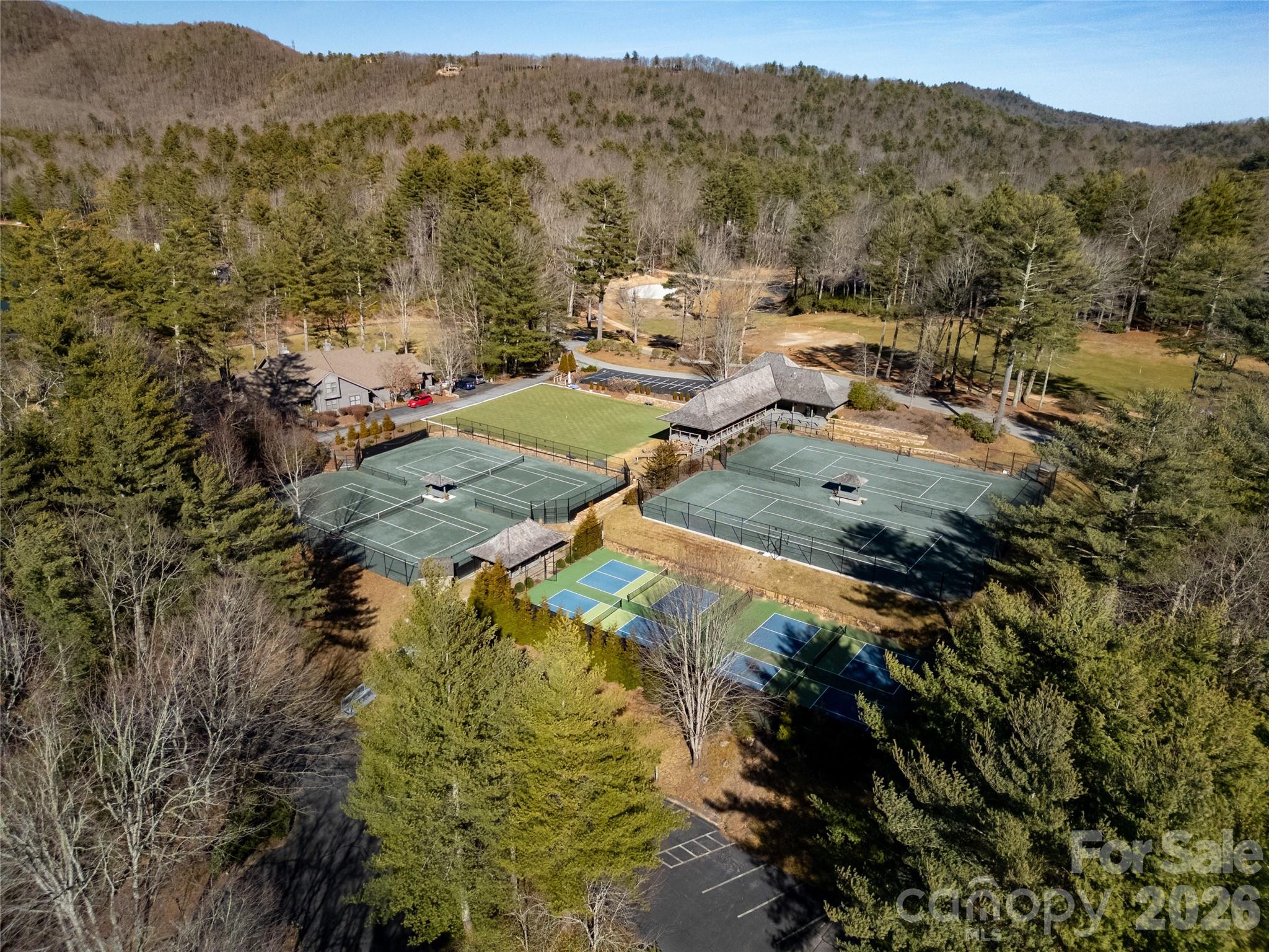 150 Racquet Club Villas Drive — Sapphire