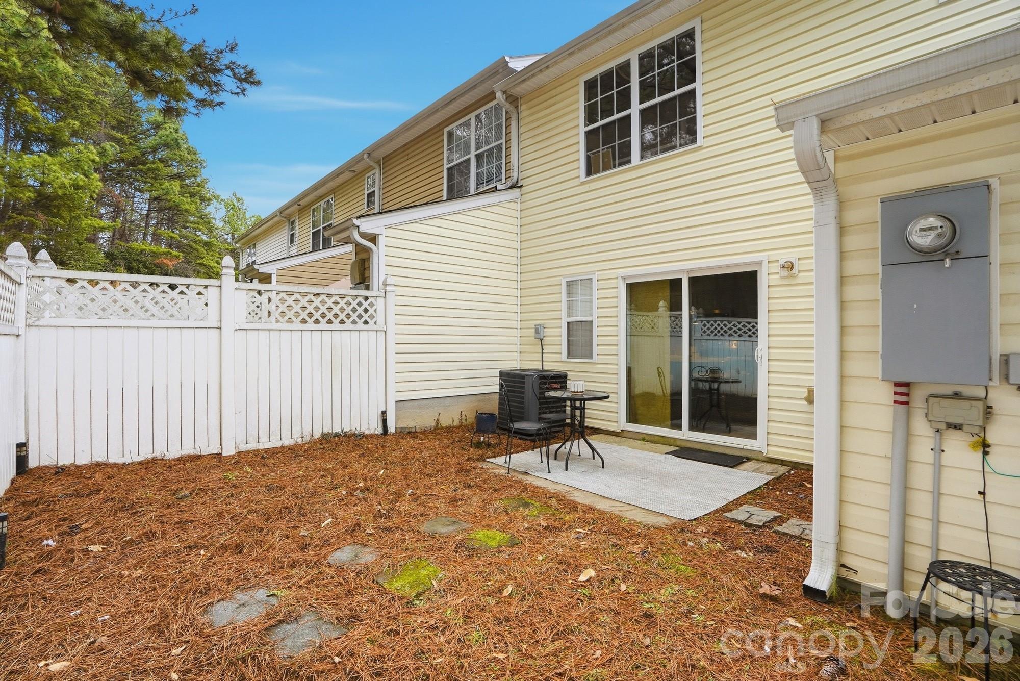 12350 Hennigan Place Lane — Charlotte