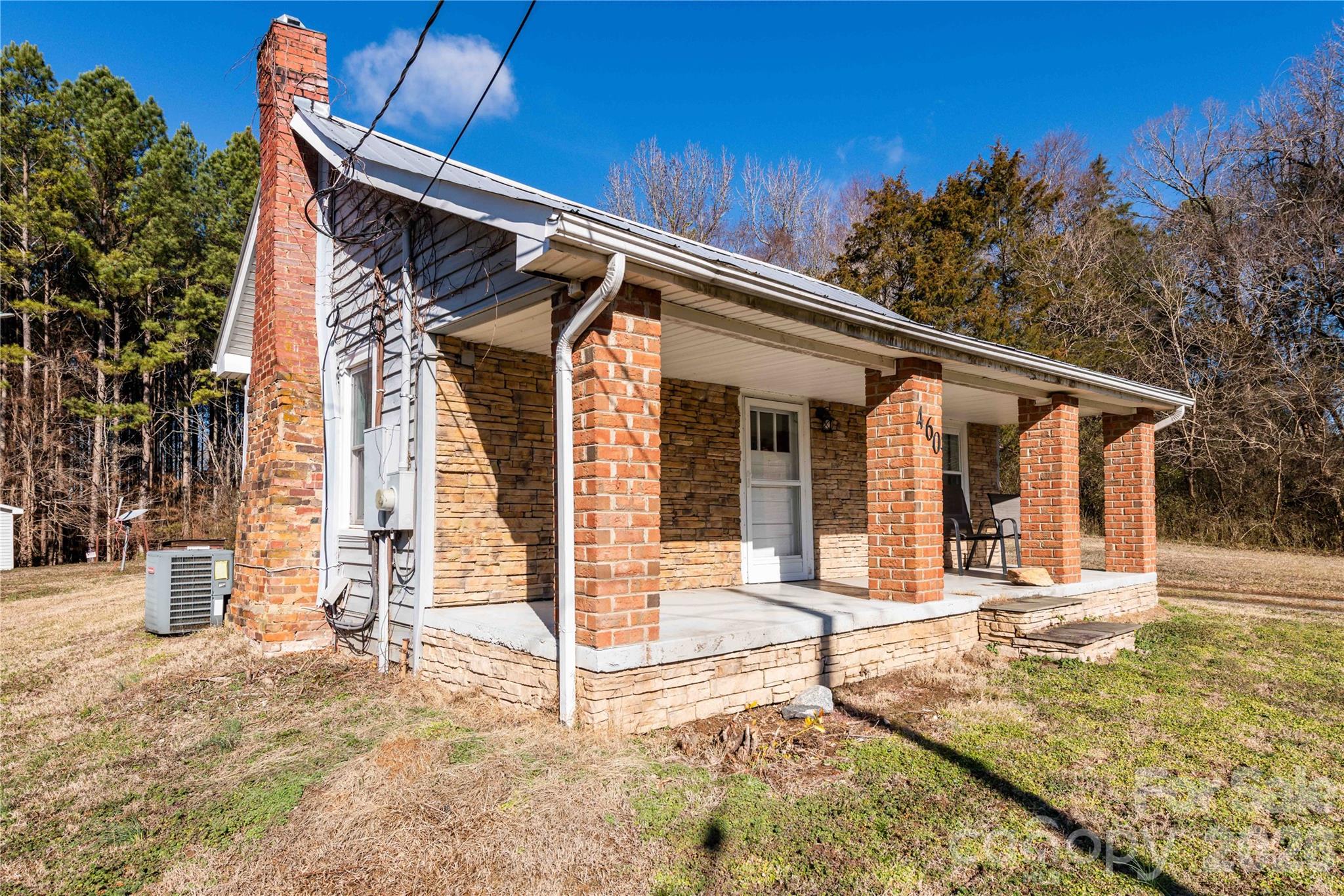 470 & 460 S Moose Road — Mount Pleasant