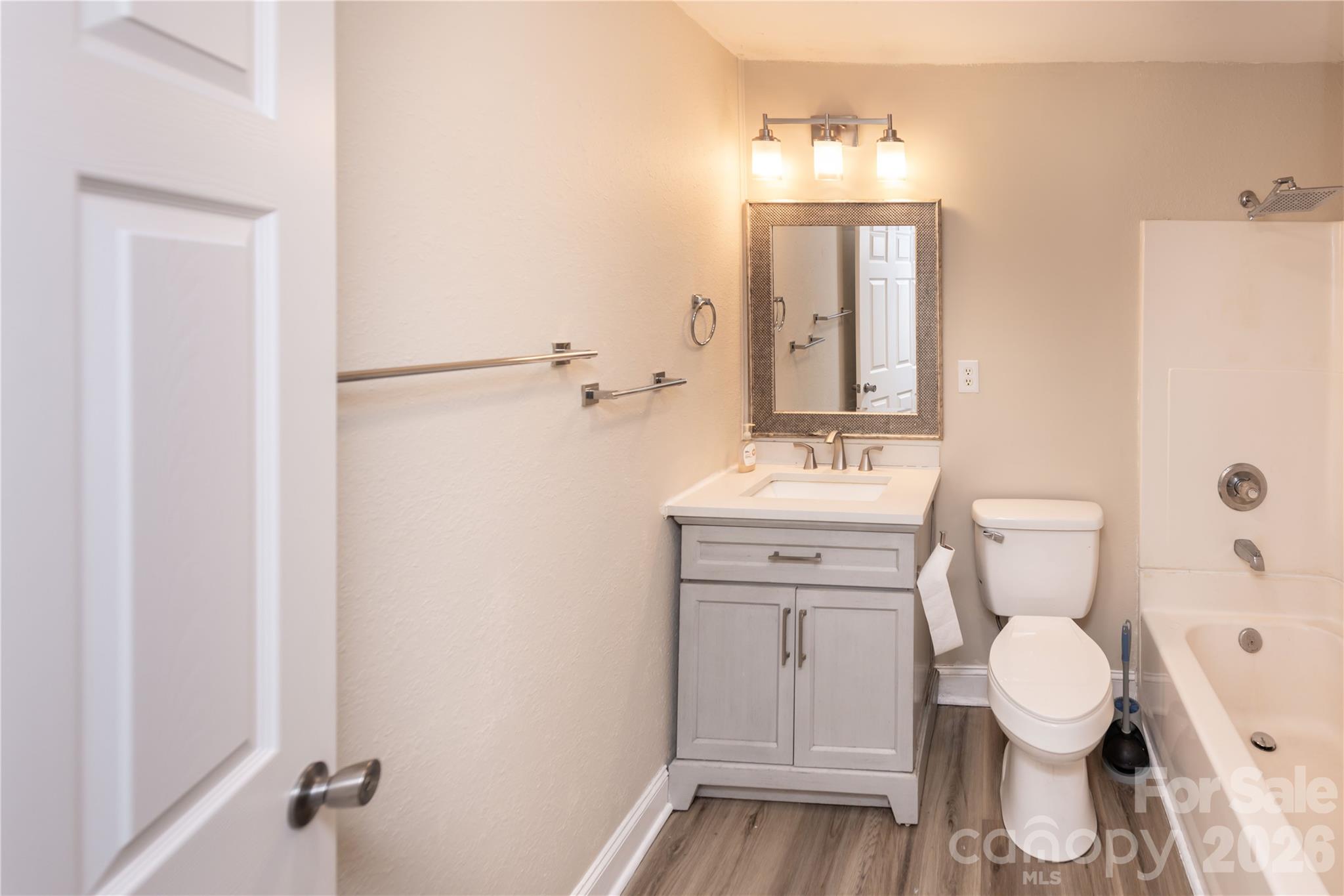 470 & 460 S Moose Road — Mount Pleasant