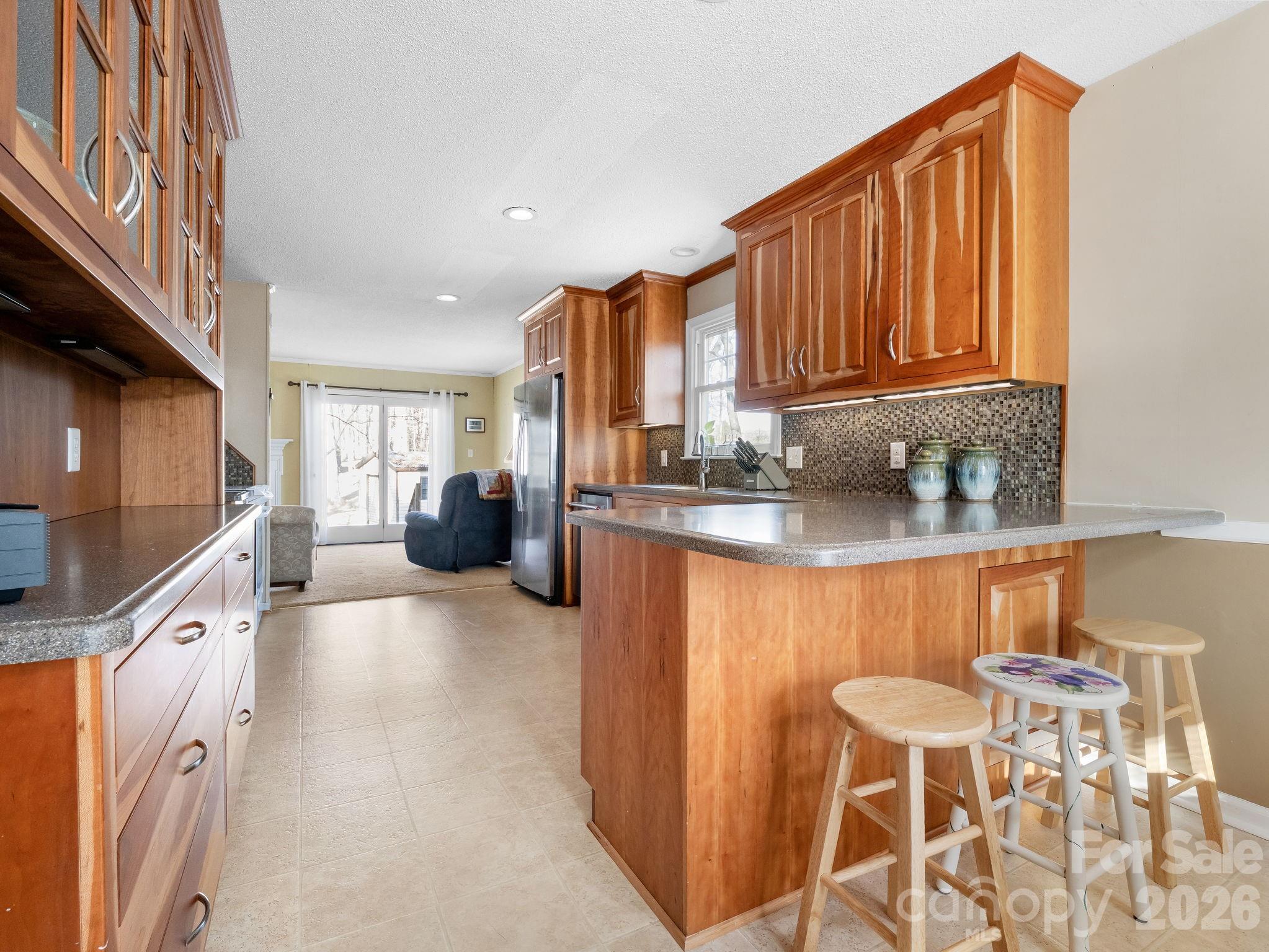 1409 Thea Drive — Shelby