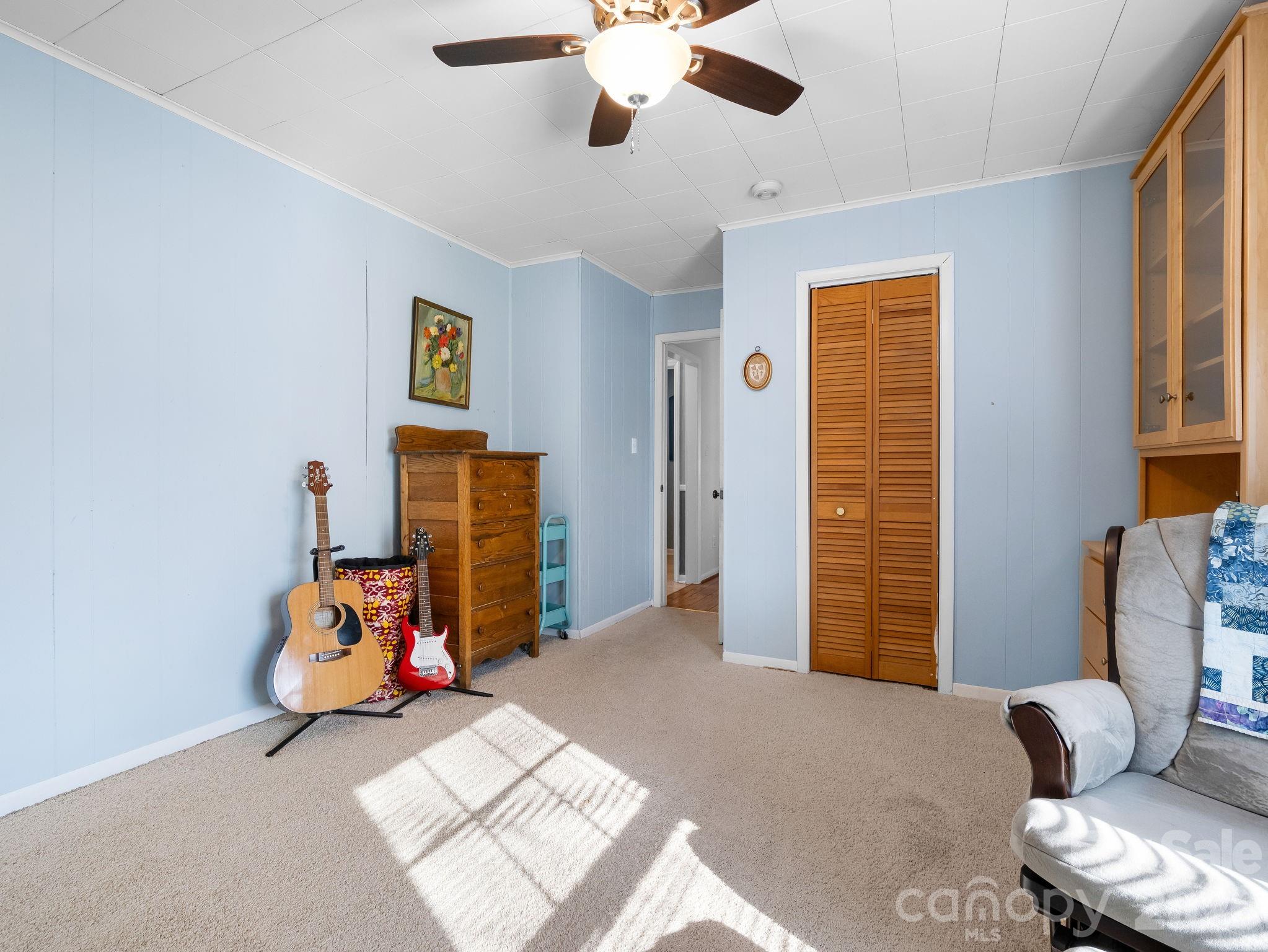 1409 Thea Drive — Shelby