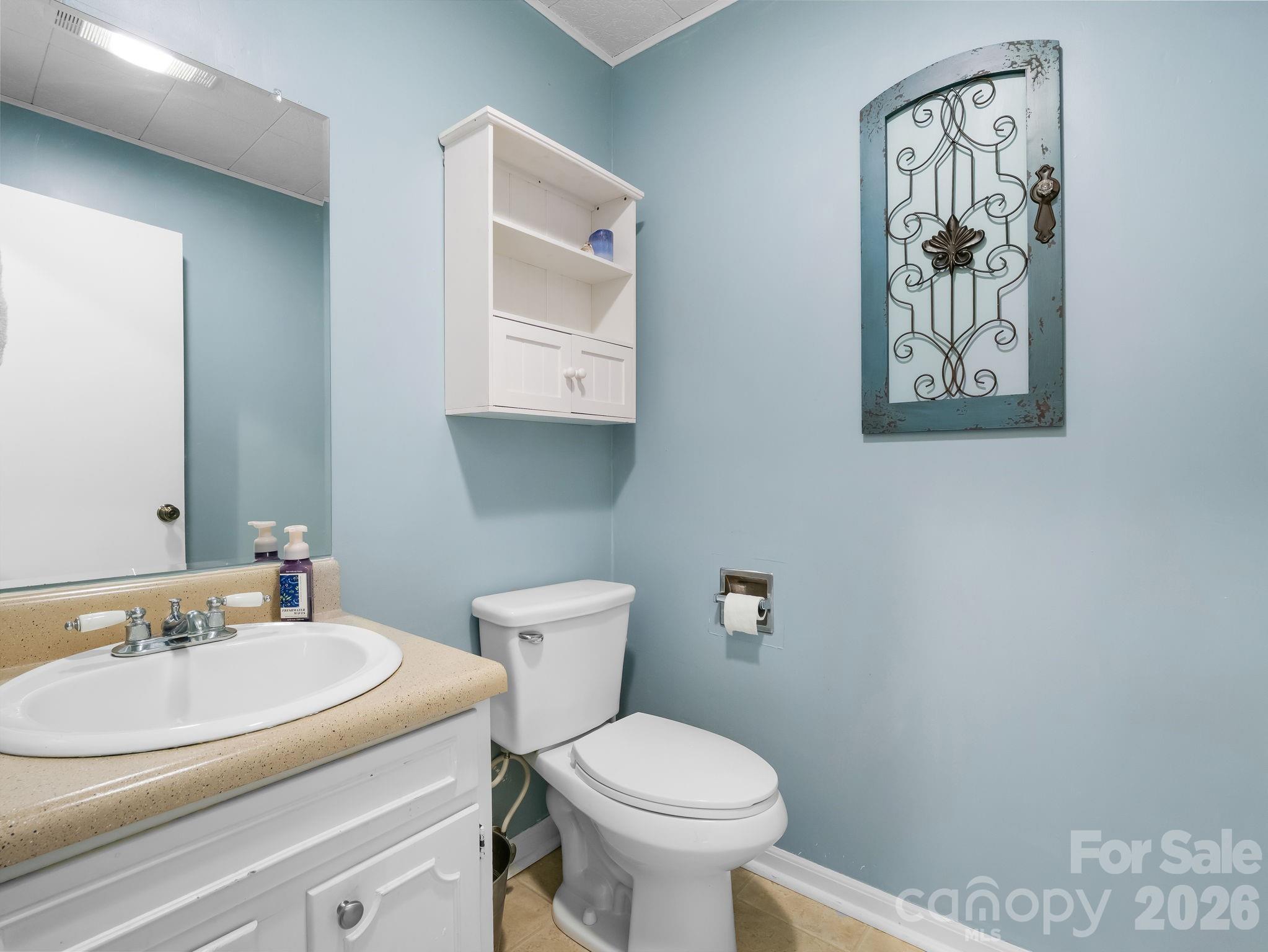 1409 Thea Drive — Shelby