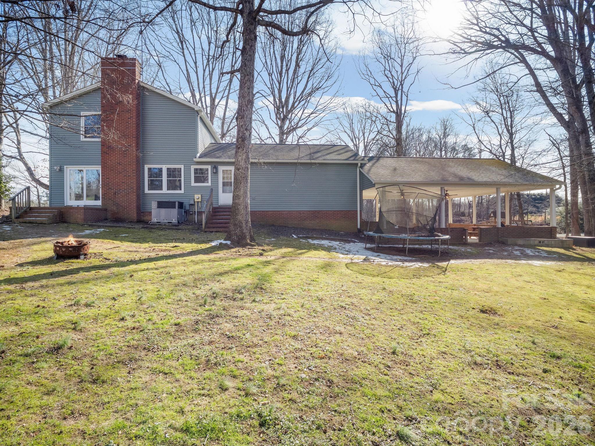 1409 Thea Drive — Shelby