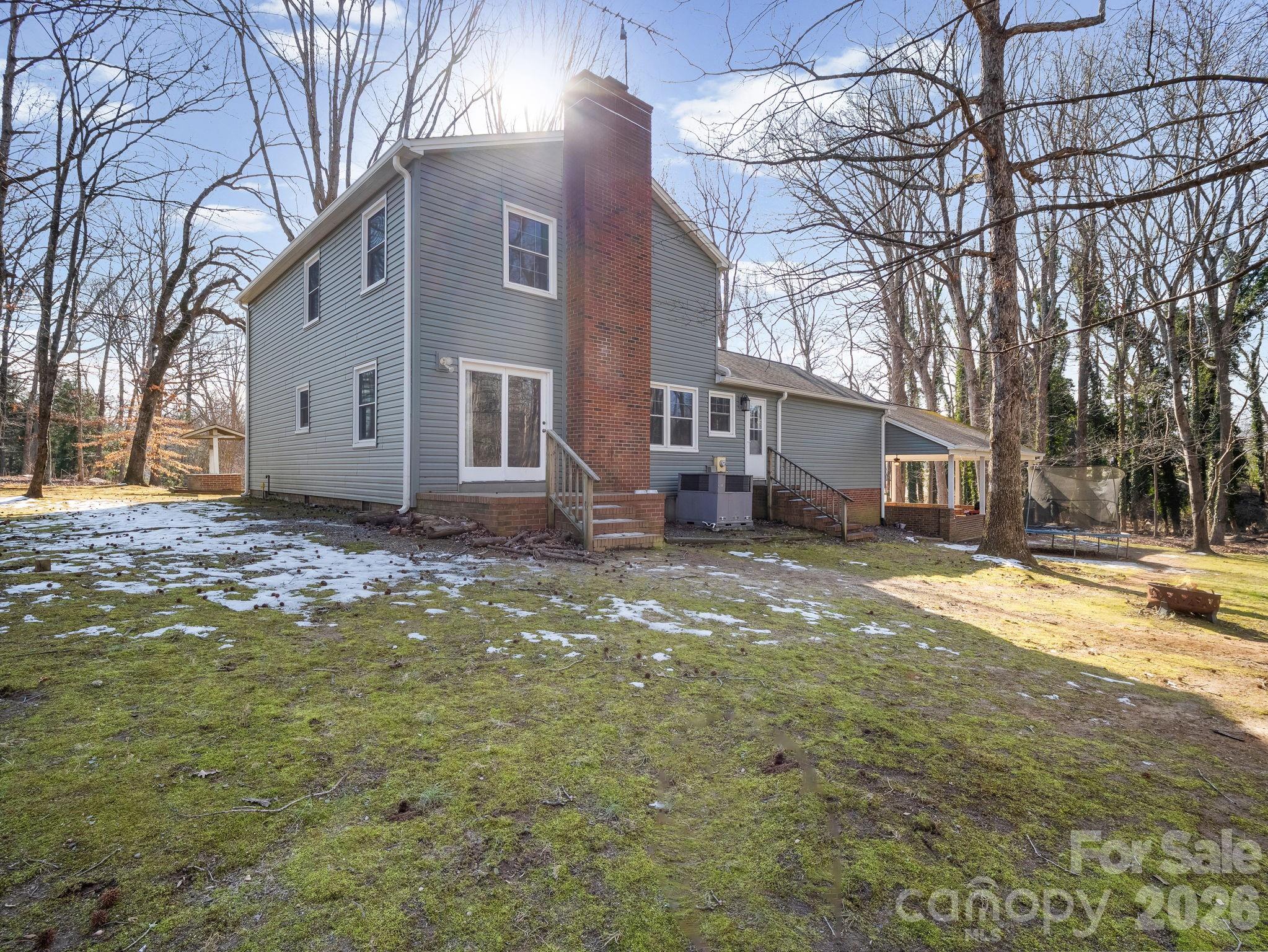 1409 Thea Drive — Shelby