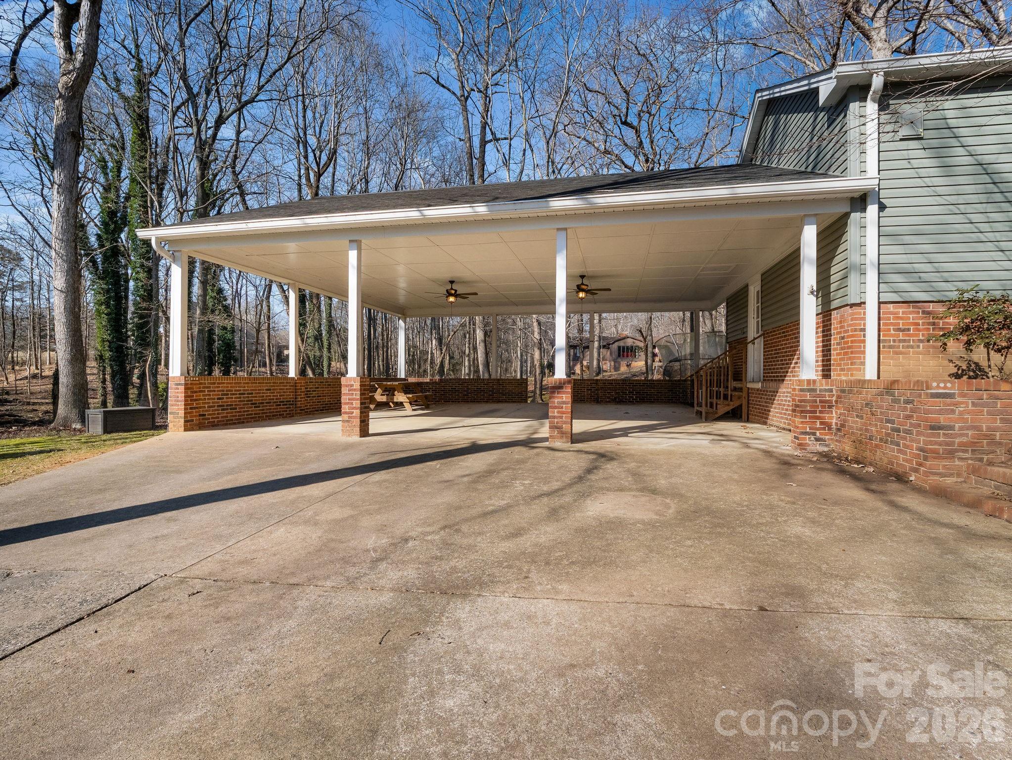 1409 Thea Drive — Shelby